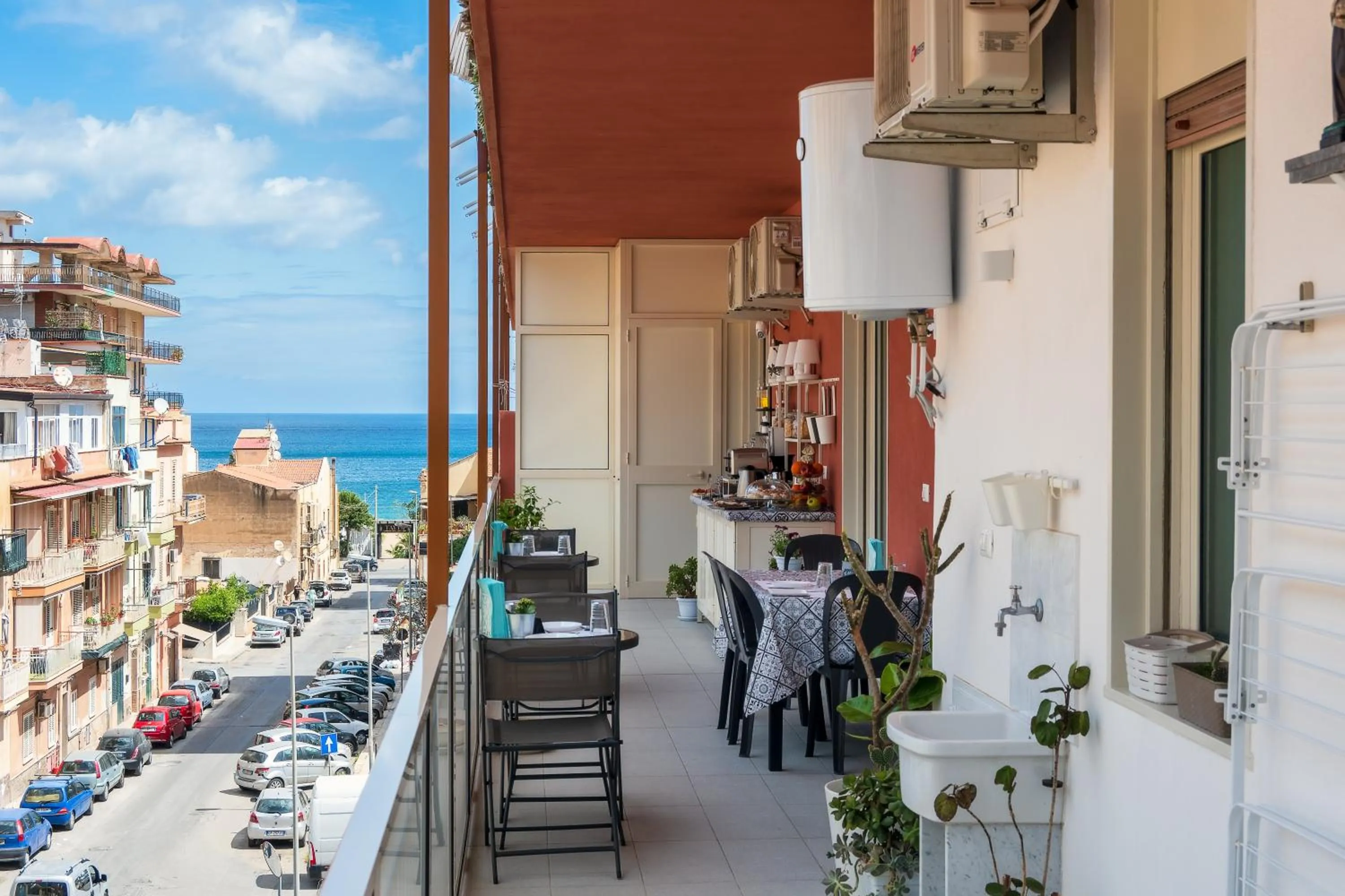 Property building in Ciccio Rooms and breakfast - Self check-in