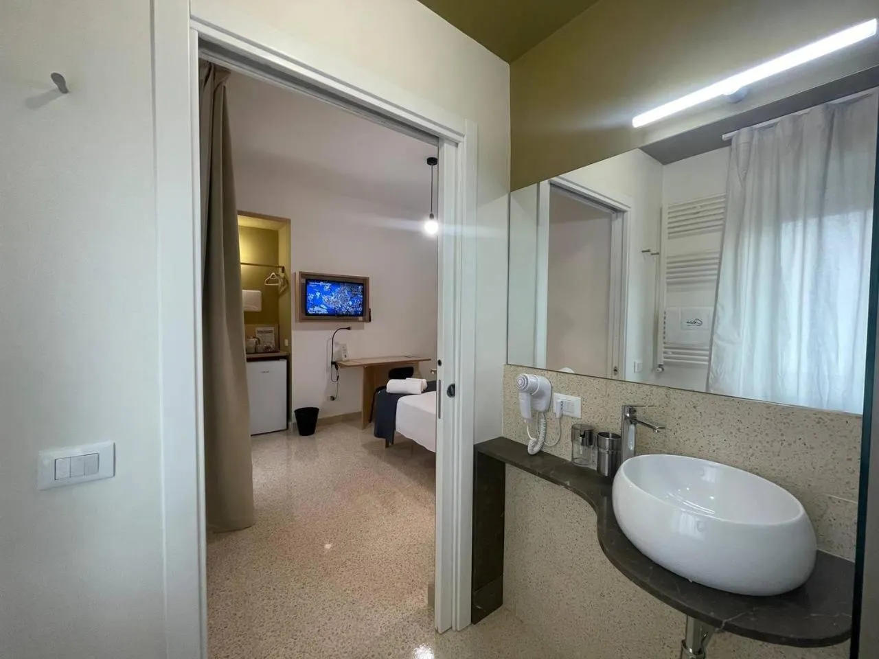Shower in Ciccio Rooms and breakfast - Self check-in