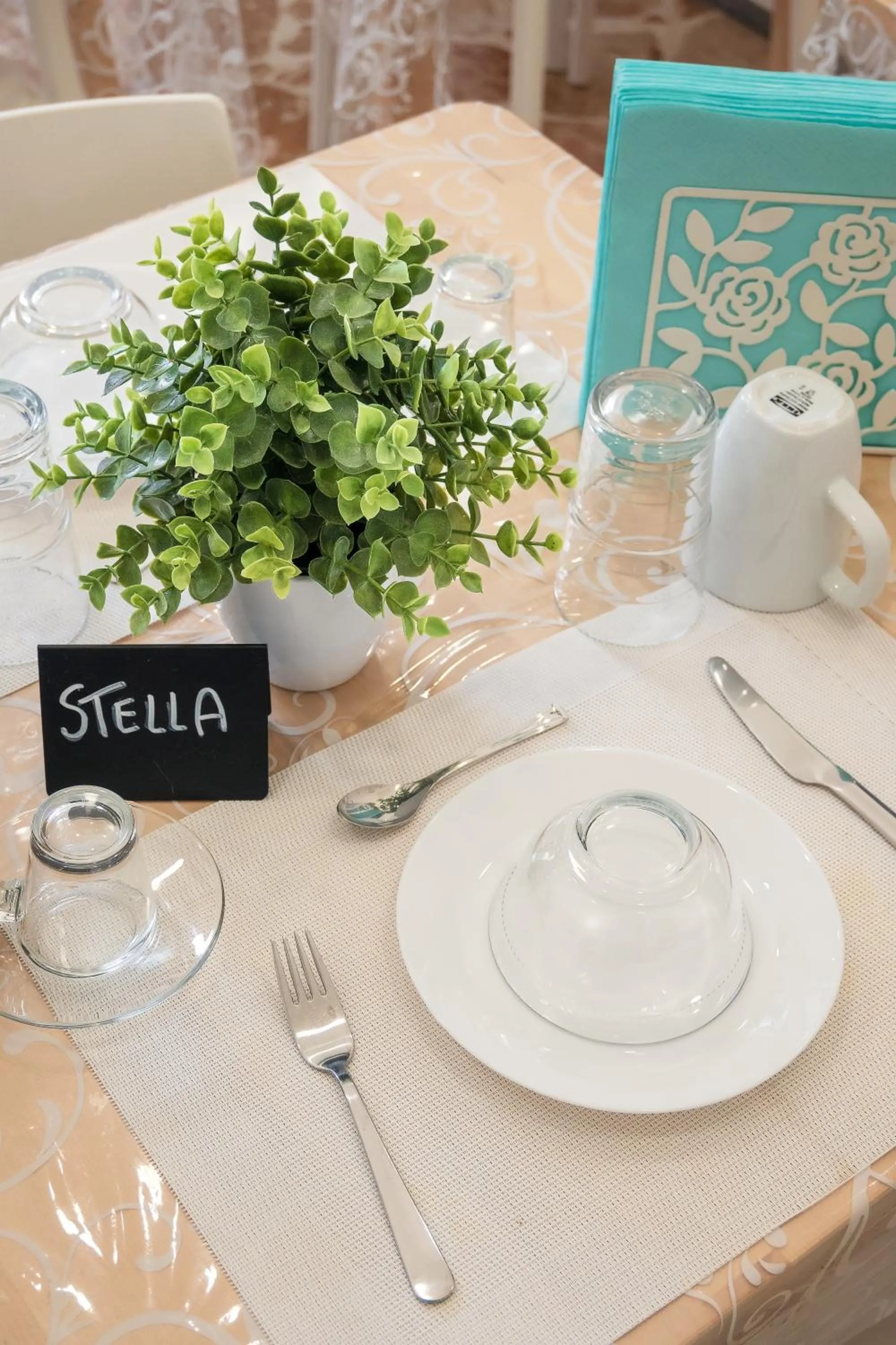 Communal lounge/ TV room in Ciccio Rooms and breakfast - Self check-in