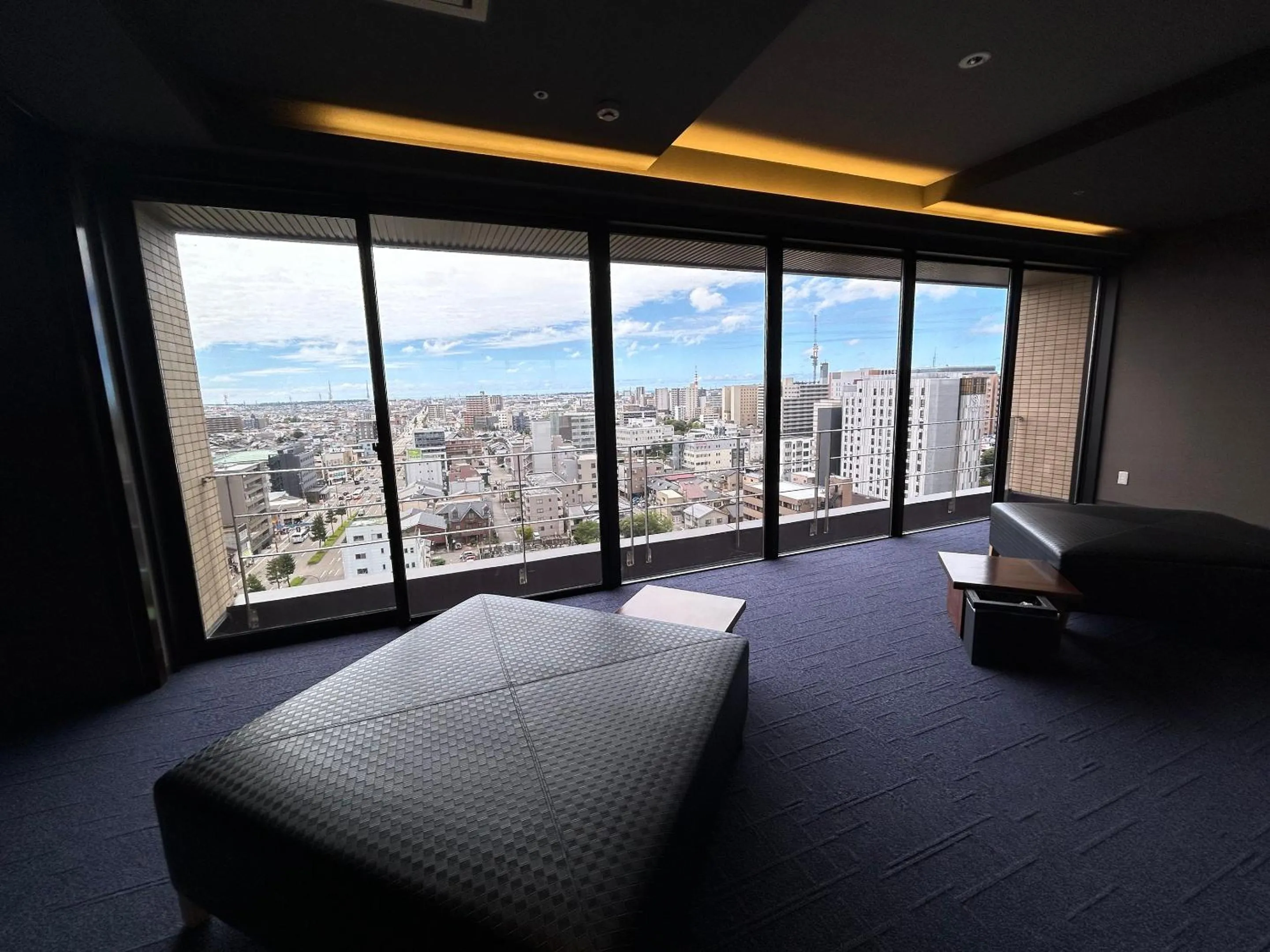 Area and facilities, Bed in Hotel Route-Inn Kanazawa Ekimae