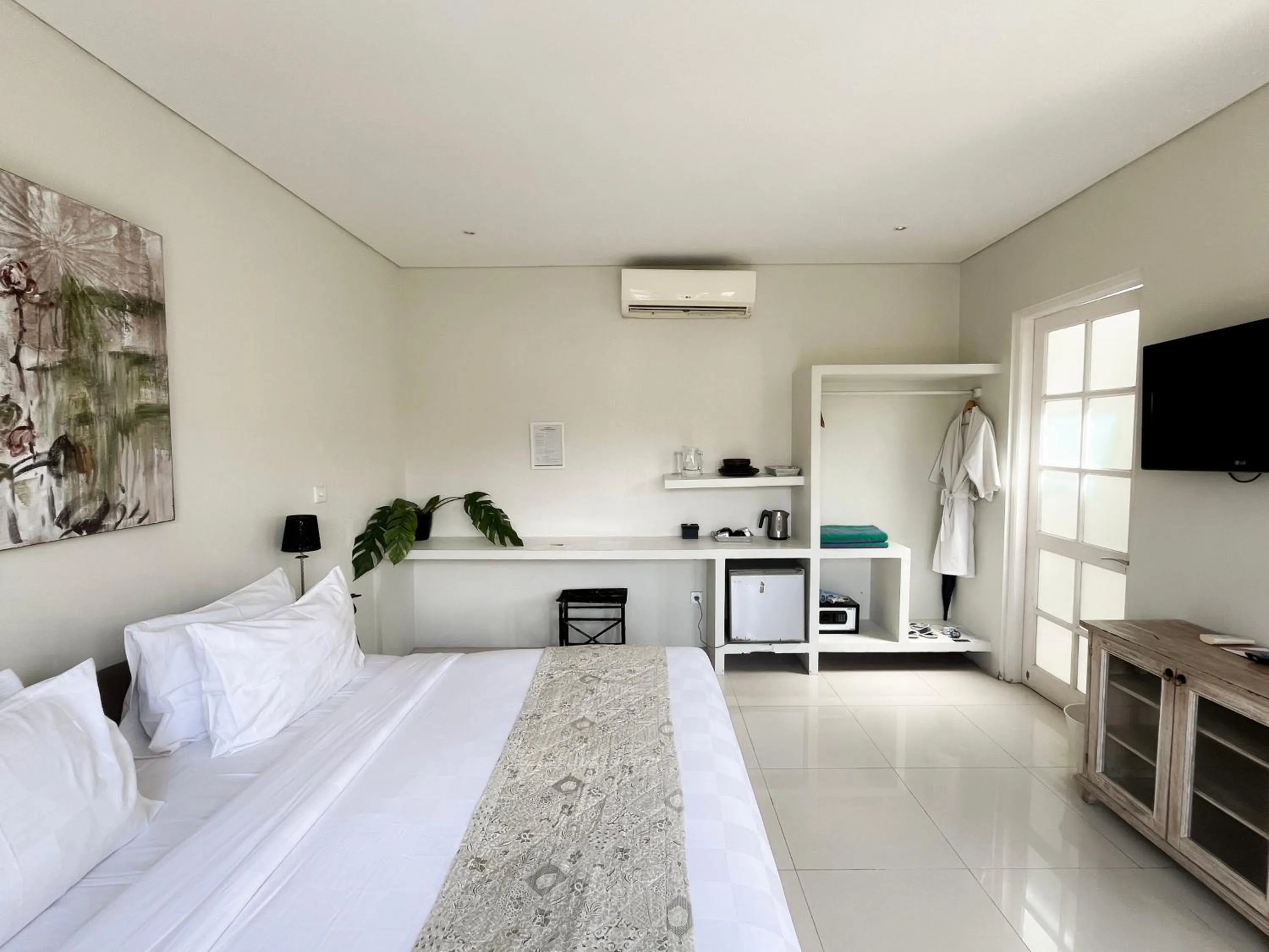 TV and multimedia, Bed in Casa Artista By Kresna Hospitality