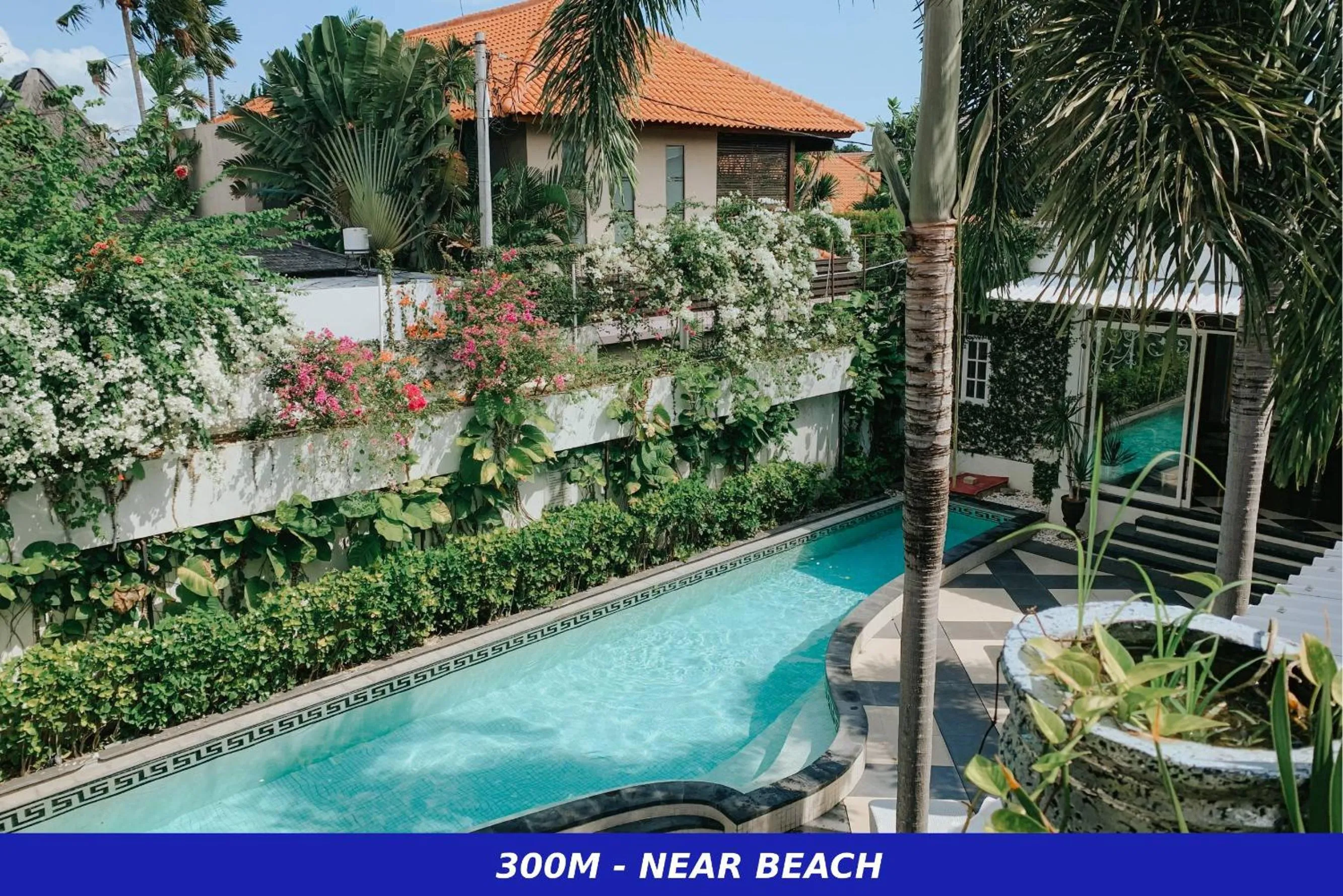 Swimming pool in Casa Artista By Kresna Hospitality