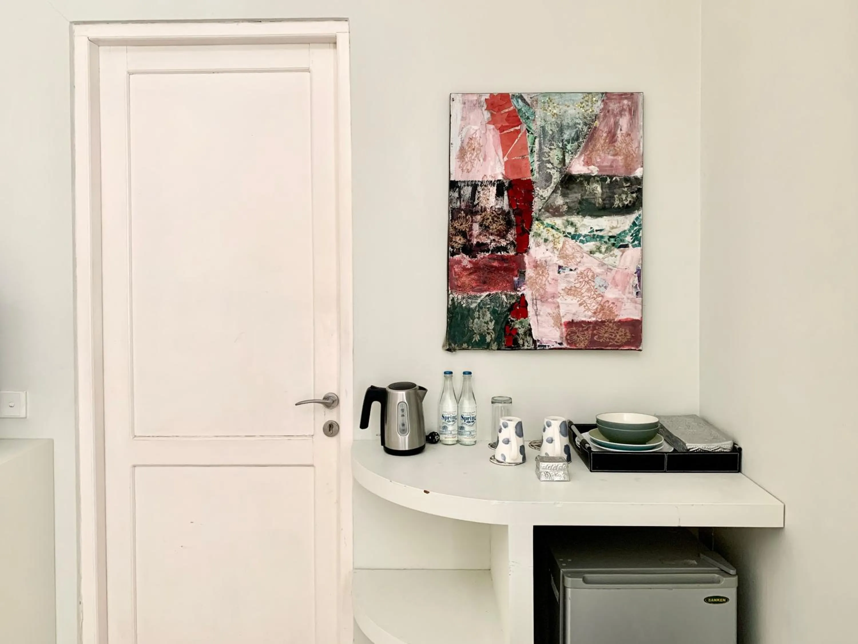 Coffee/tea facilities in Casa Artista By Kresna Hospitality