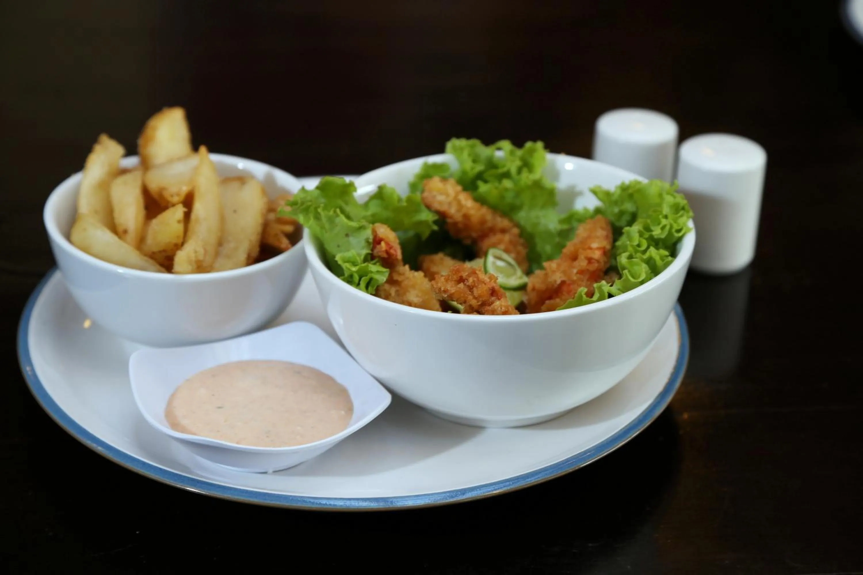 Restaurant/places to eat in The Jas Villas