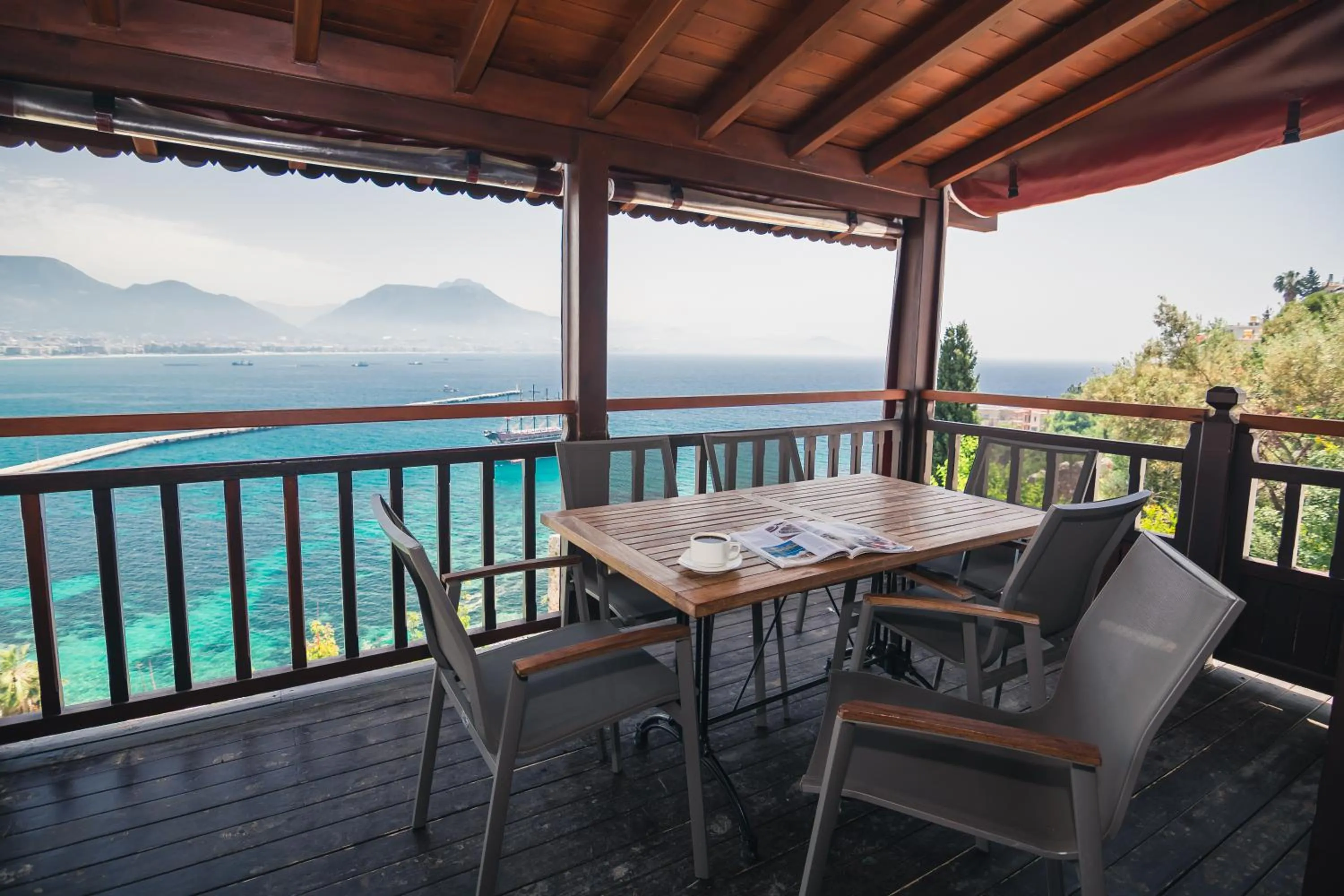 Balcony/Terrace in Hotel Villa Turka