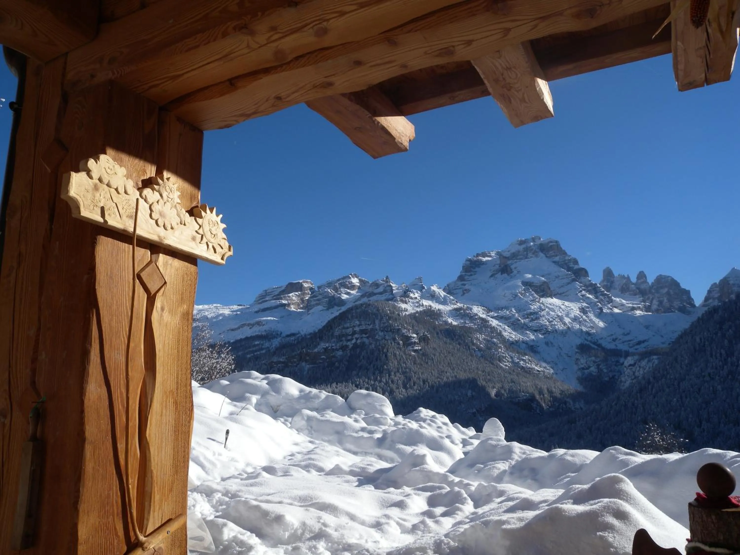 Winter in Fogajard Lovely Chalet