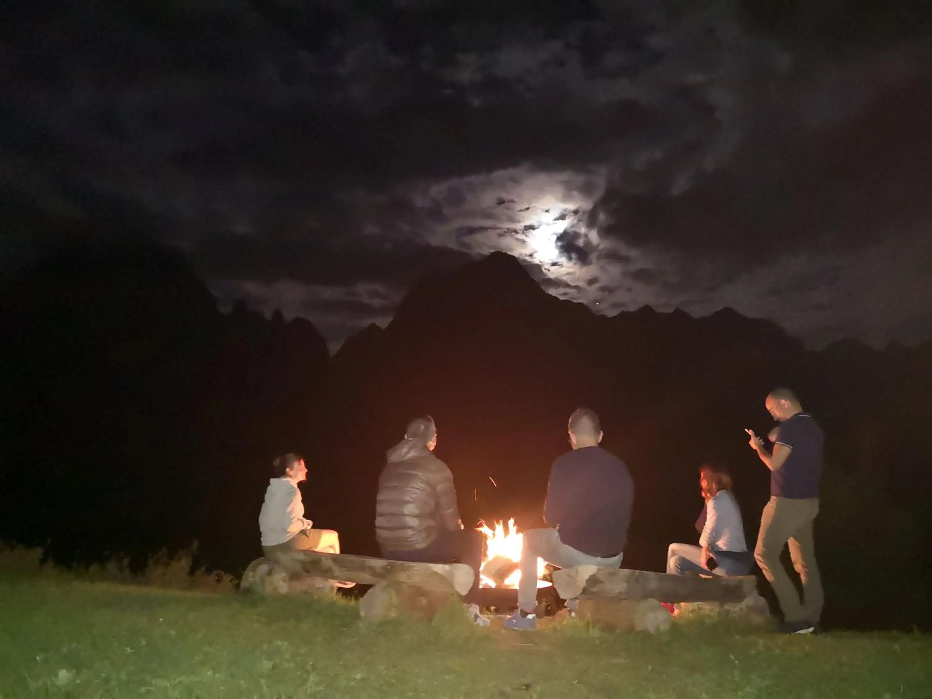 Night in Fogajard Lovely Chalet