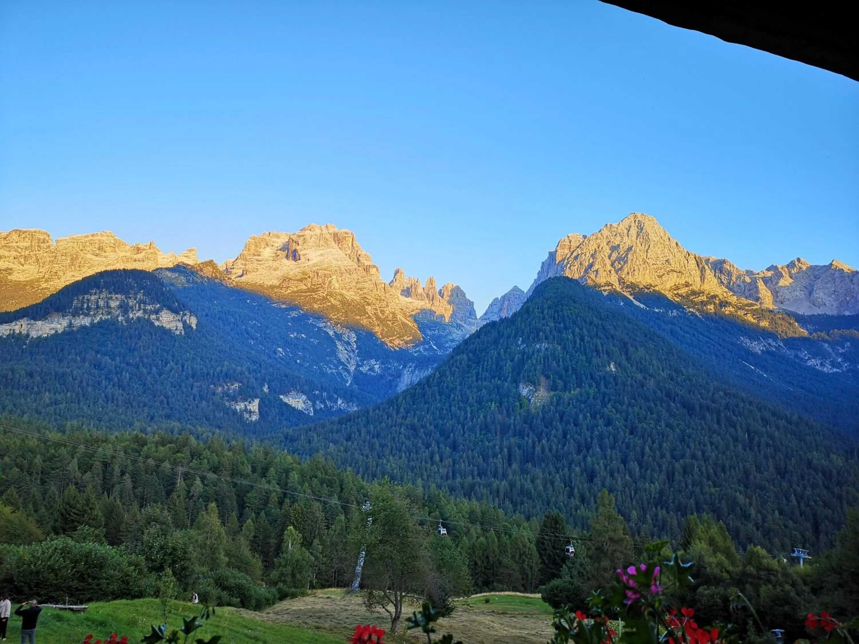 Summer in Fogajard Lovely Chalet