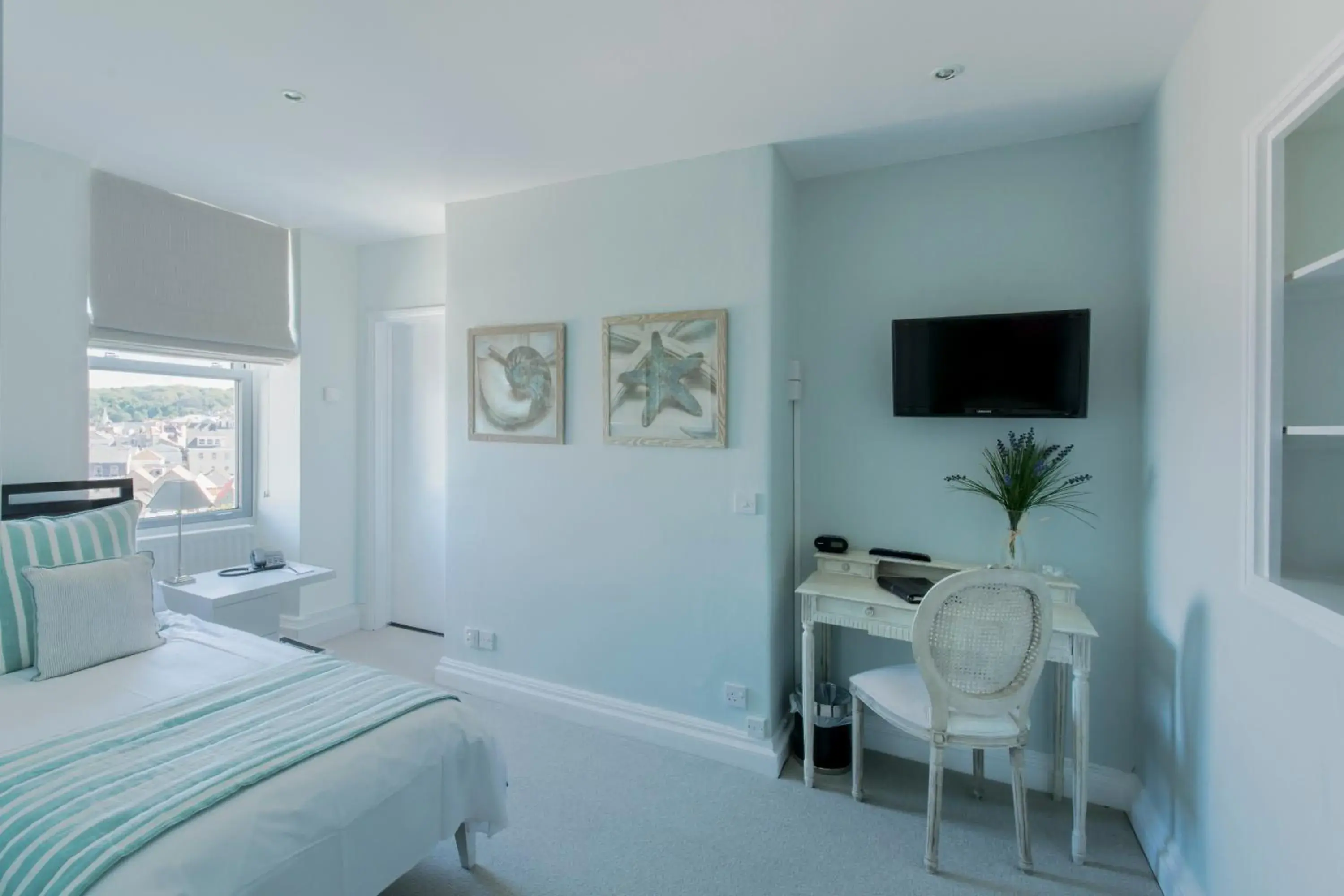 Bed in La Fregate Hotel Bed in La Fregate Hotel