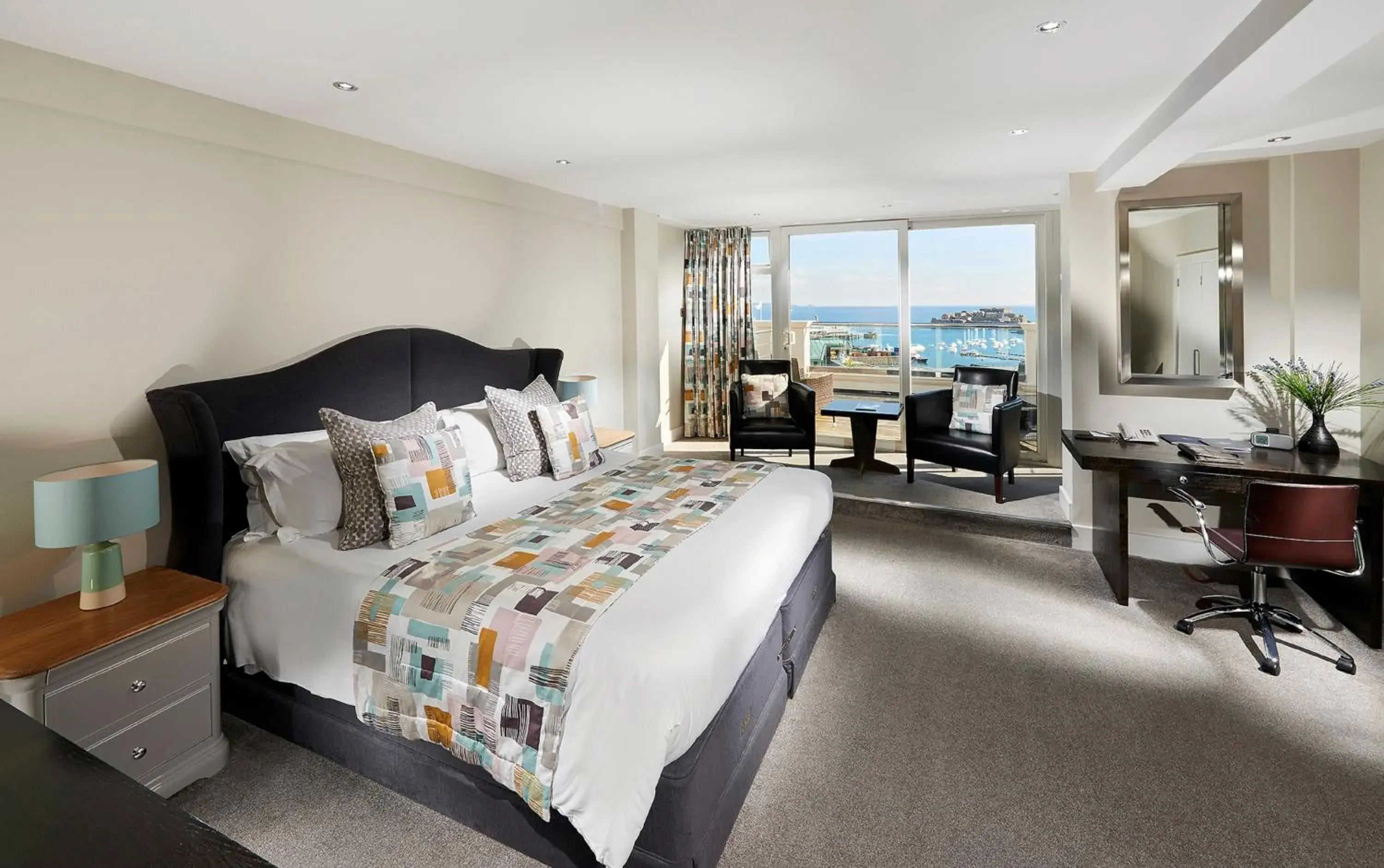 Bed in La Fregate Hotel Bed in La Fregate Hotel