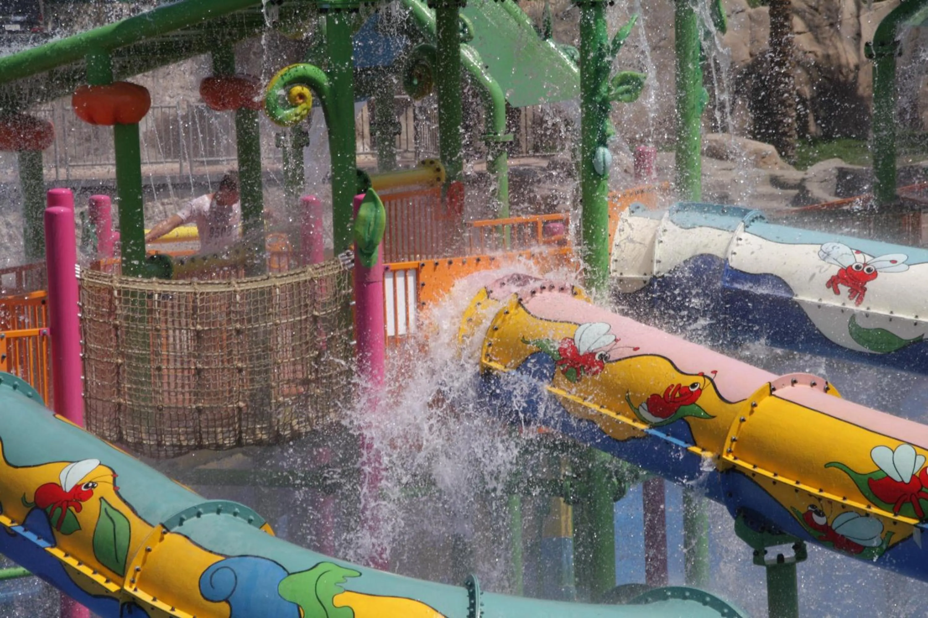 Activities in Reef Oasis Beach Aqua Park Resort