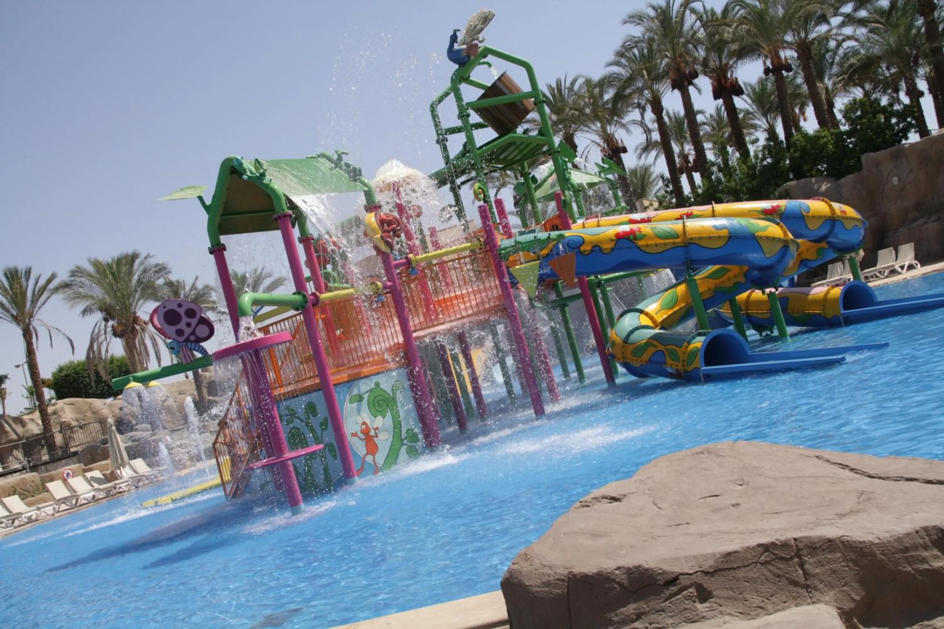 Activities in Reef Oasis Beach Aqua Park Resort