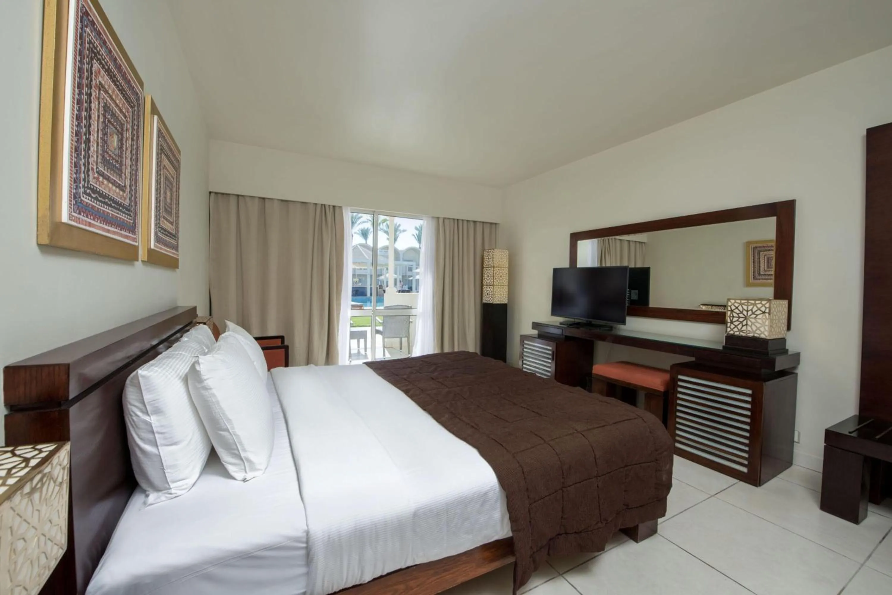 Photo of the whole room, Bed in Reef Oasis Beach Aqua Park Resort