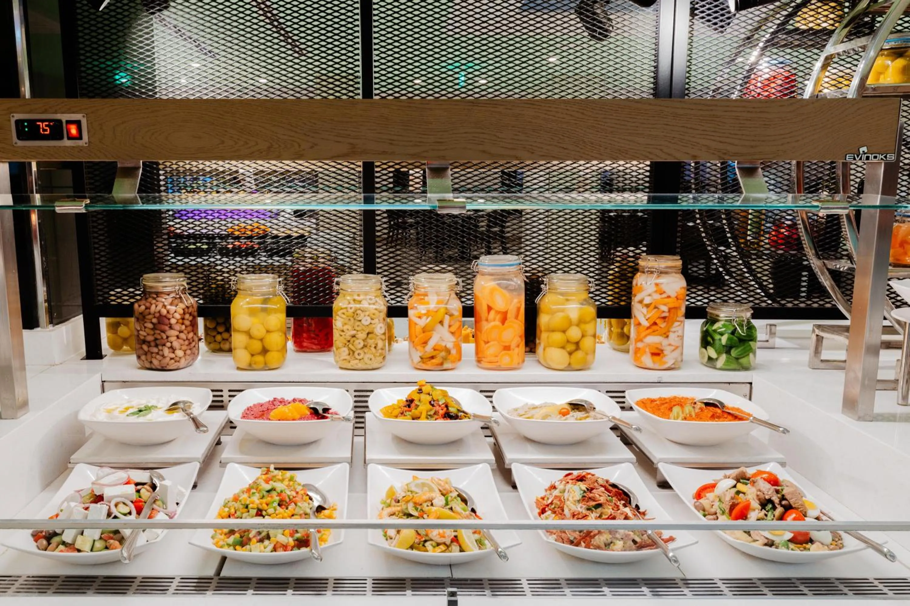 Restaurant/places to eat in Reef Oasis Beach Aqua Park Resort