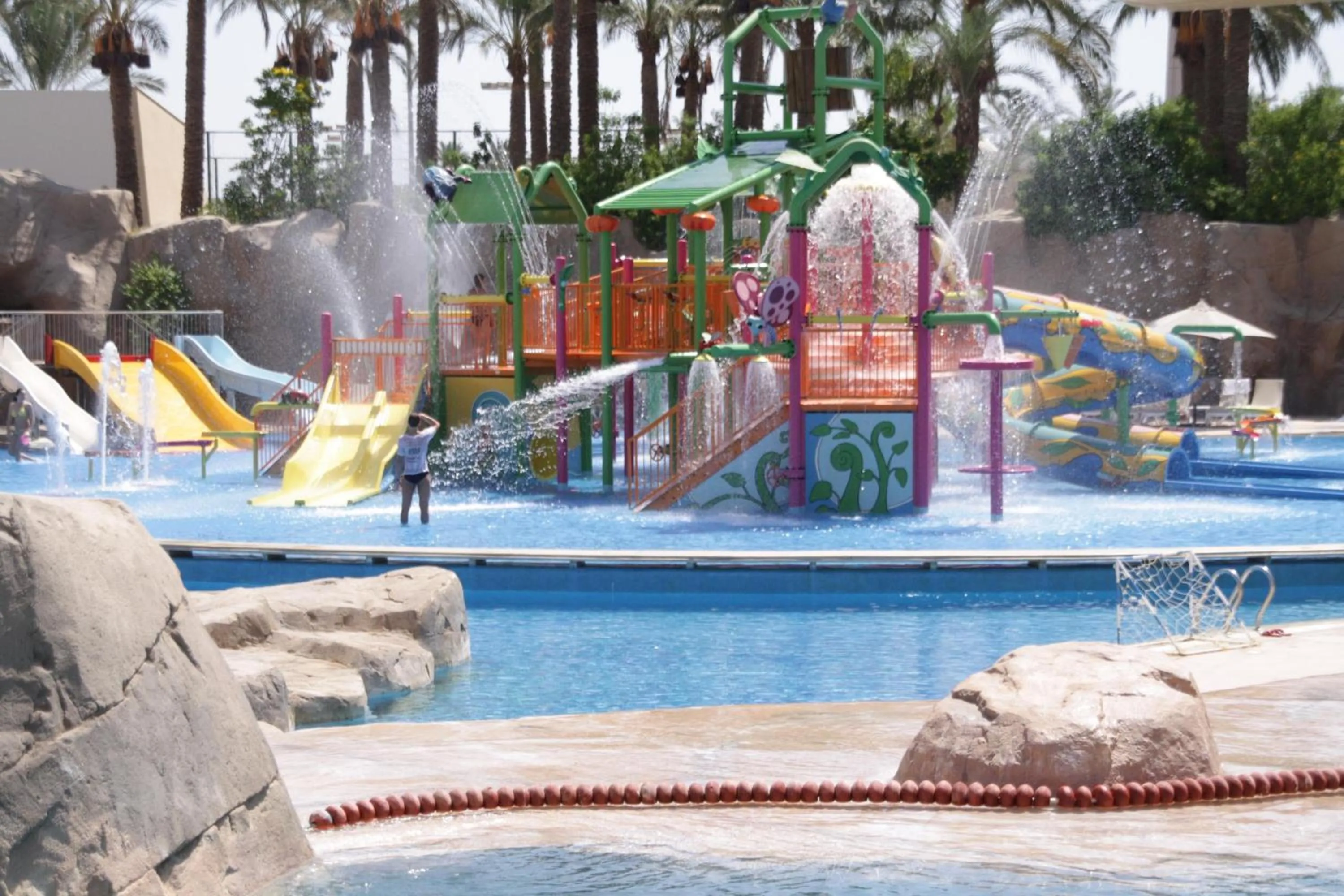 Activities in Reef Oasis Beach Aqua Park Resort