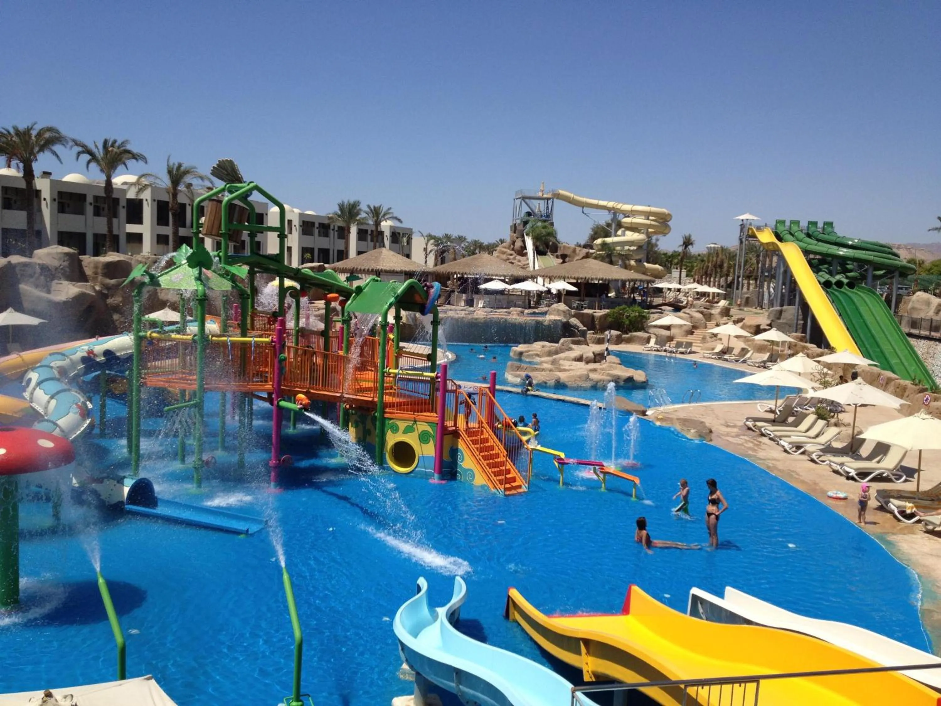 Activities in Reef Oasis Beach Aqua Park Resort