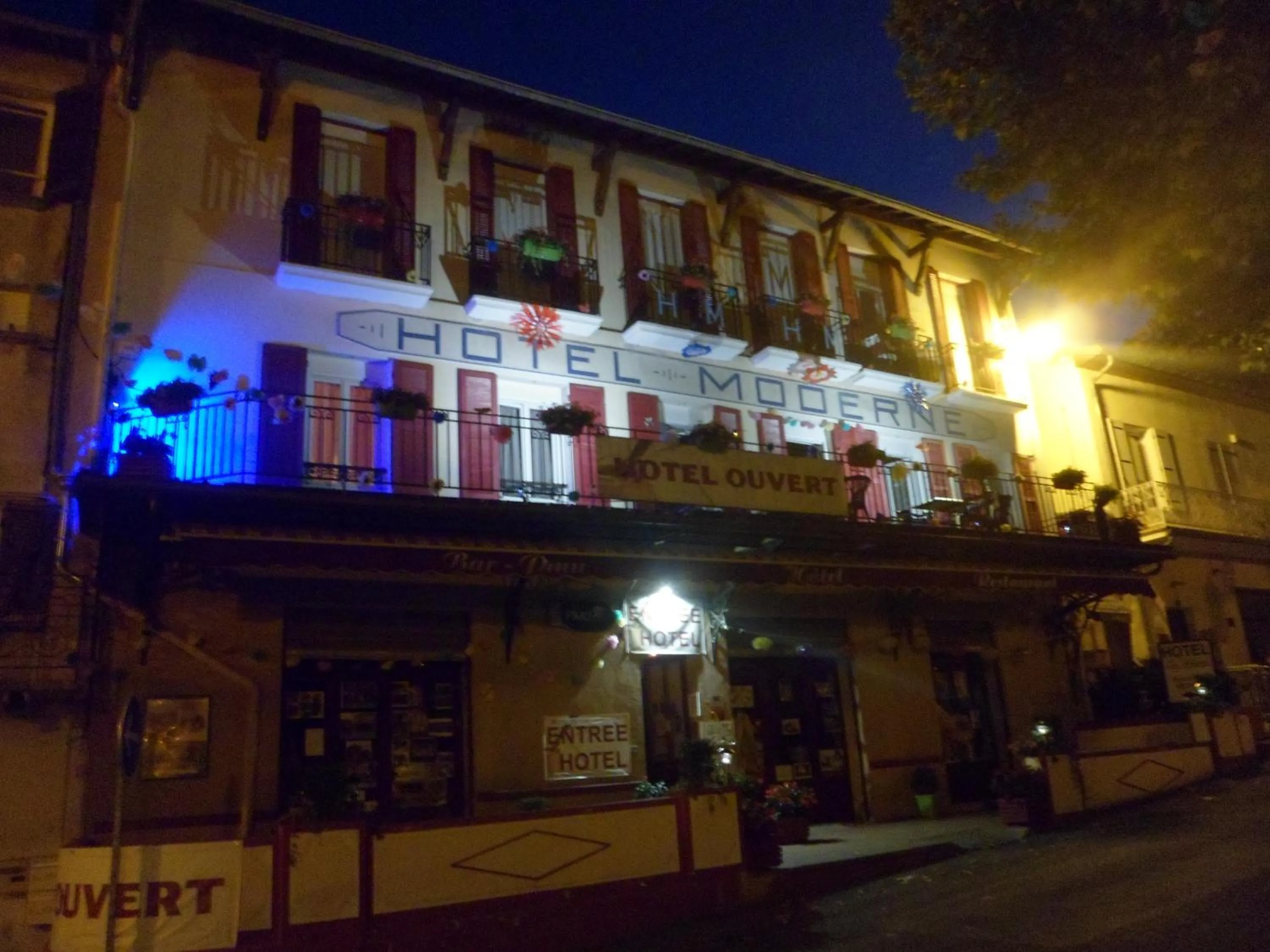 LE MODERNE VEYNES - Location d'appartements à la nuitée