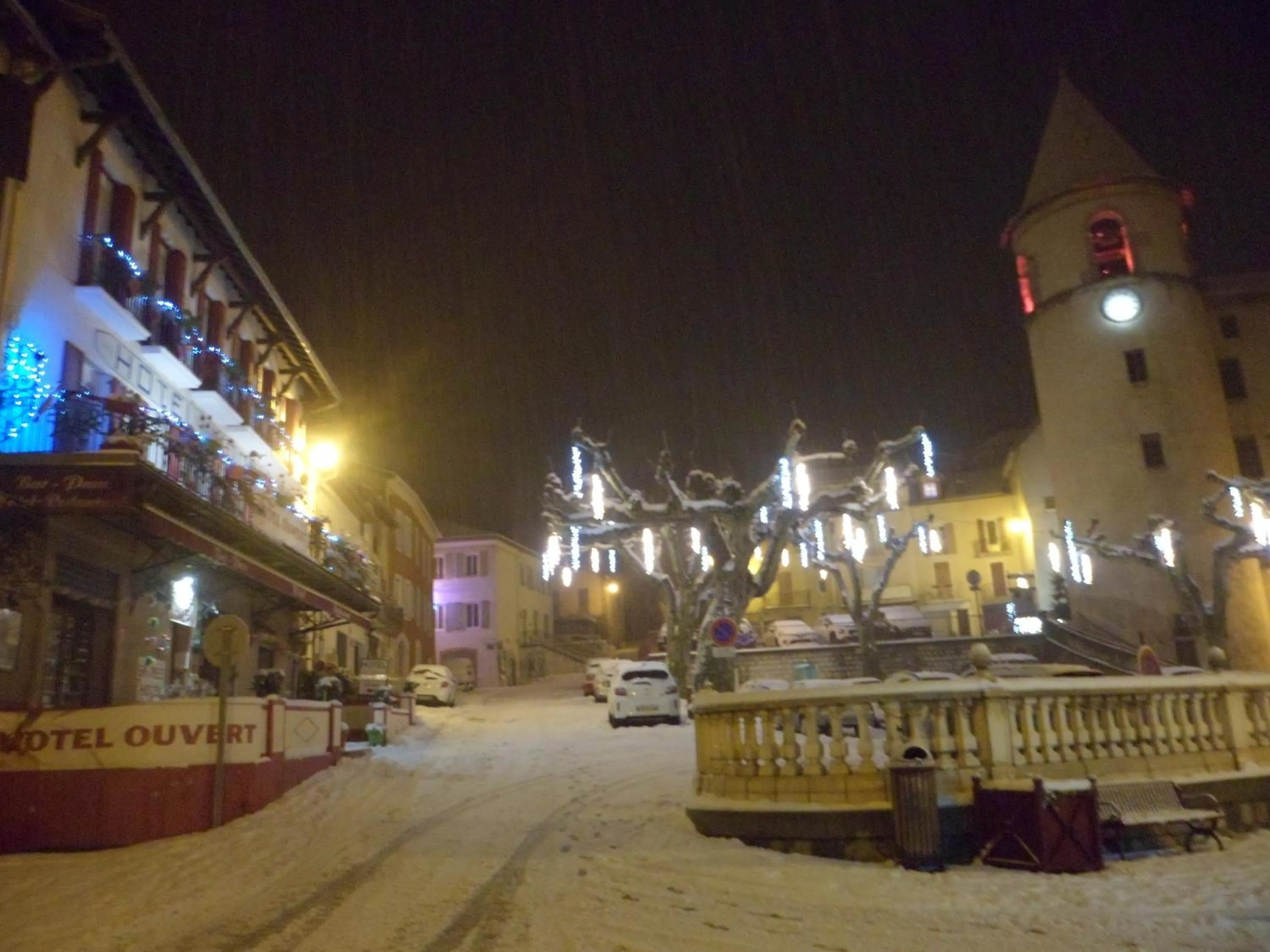 LE MODERNE VEYNES - Location d'appartements à la nuitée