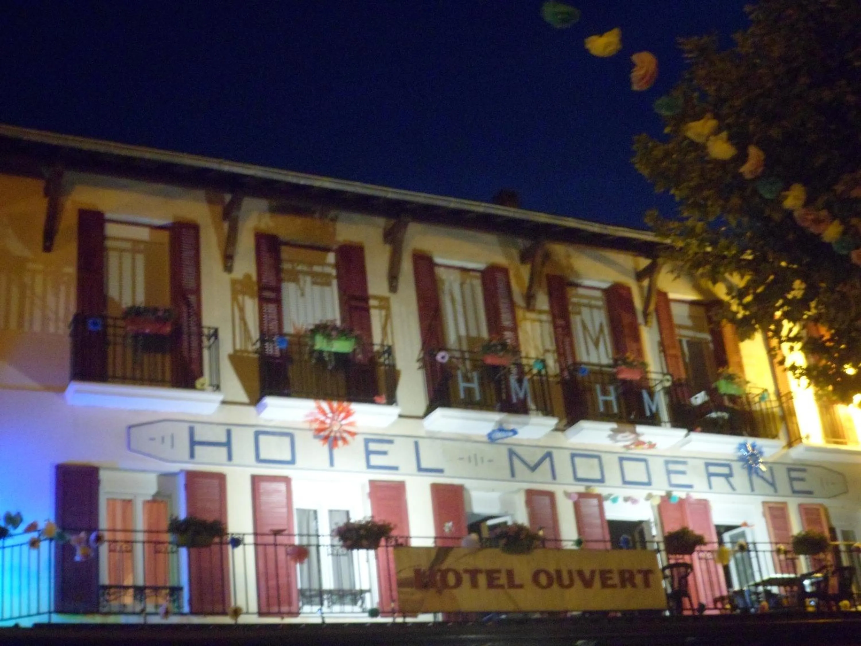 LE MODERNE VEYNES - Location d'appartements à la nuitée