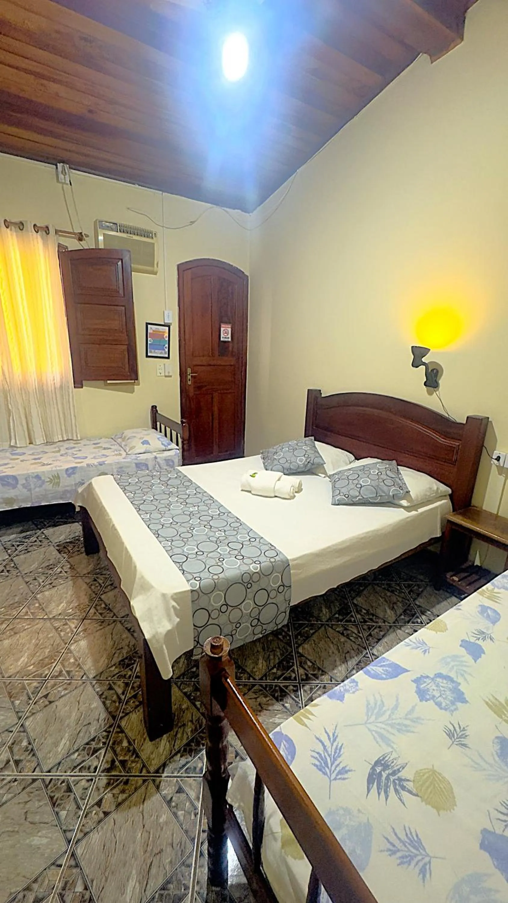 Bed in Pousada Parque Imperial no centro de Paraty