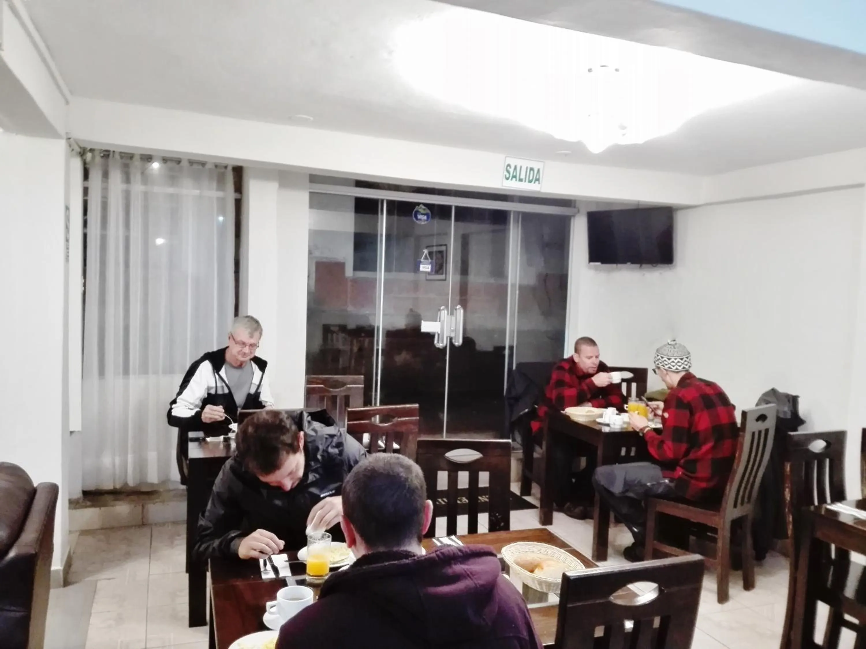 Guests in Machupicchu Guest House