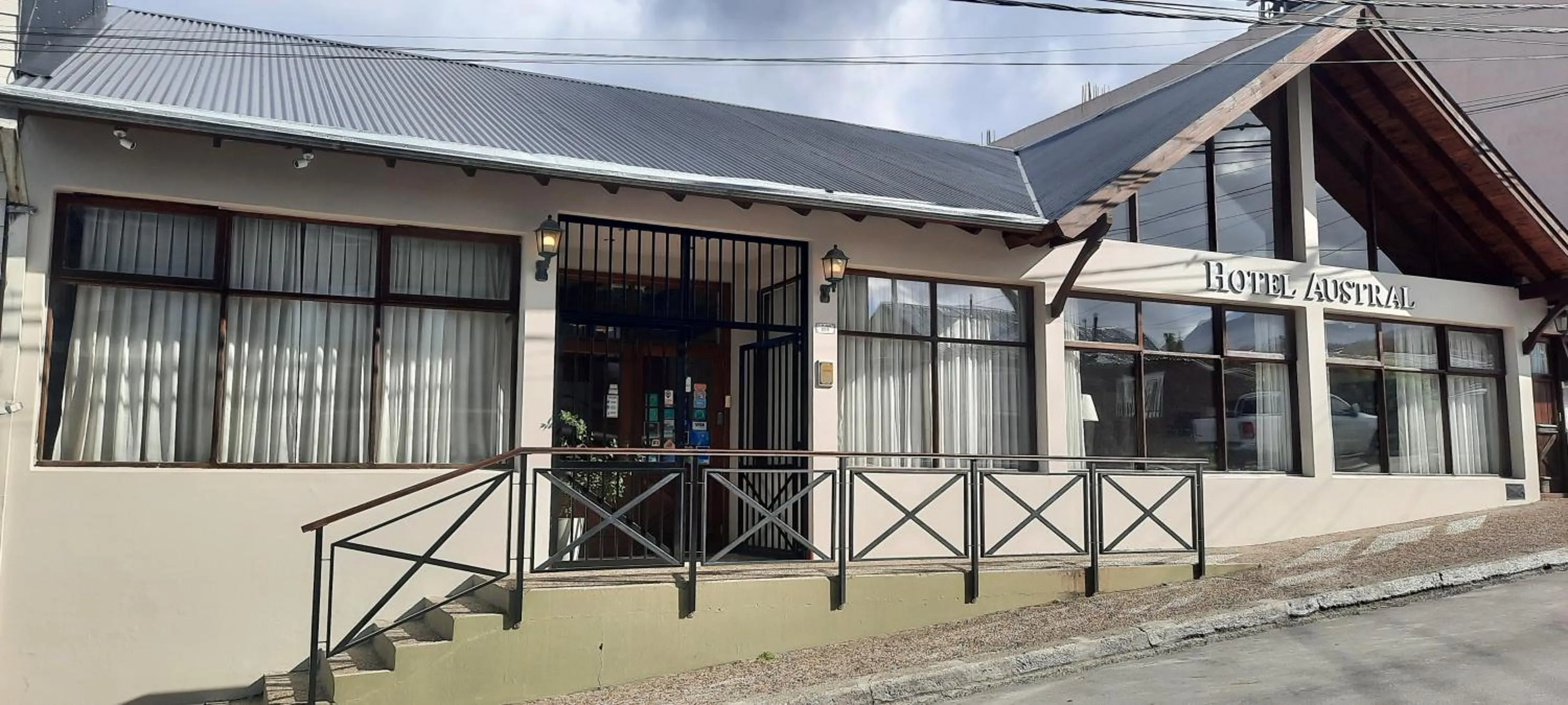 Property building in Hotel Austral Ushuaia