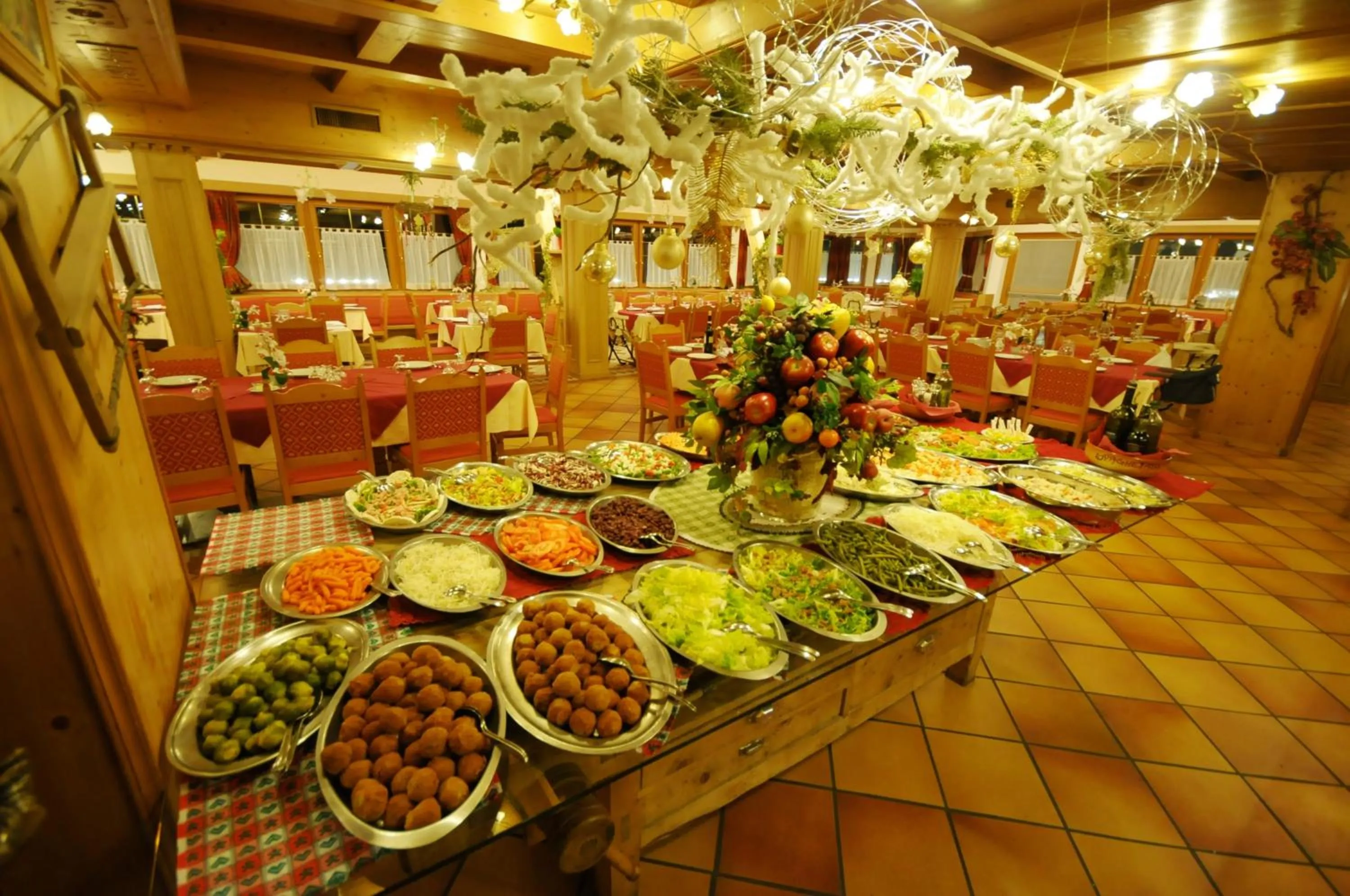 Restaurant/places to eat in Sporting Hotel