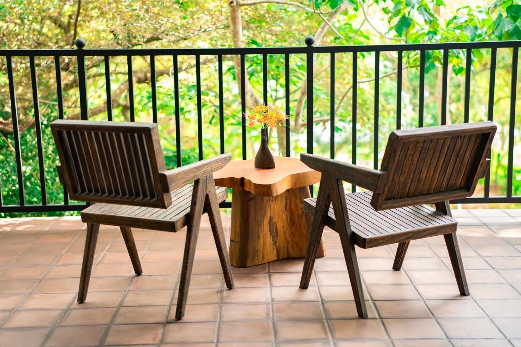 Balcony/Terrace in Flameback Eco Lodge