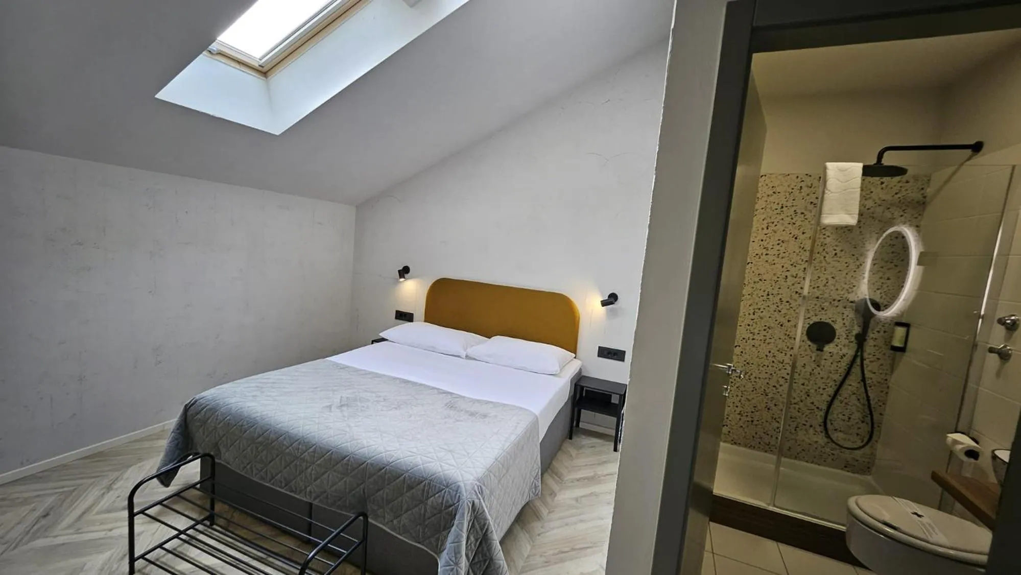 Photo of the whole room, Bed in Hotel Amfiteatar