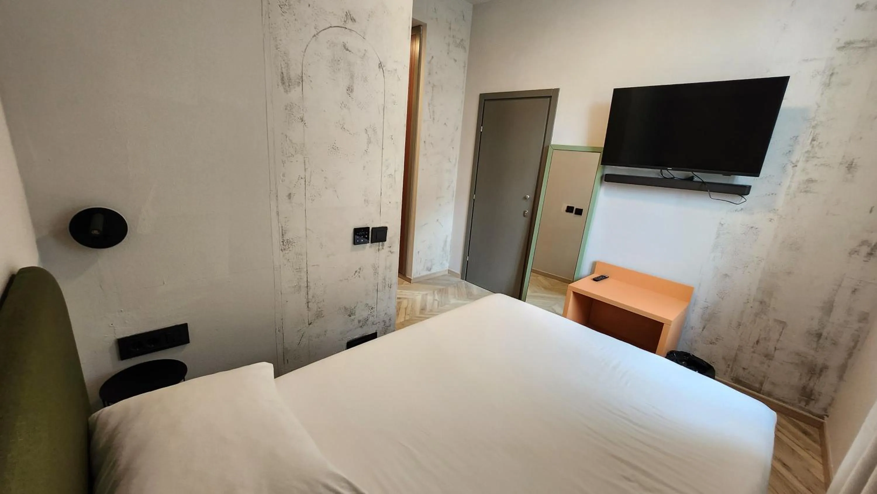 Bed in Hotel Amfiteatar