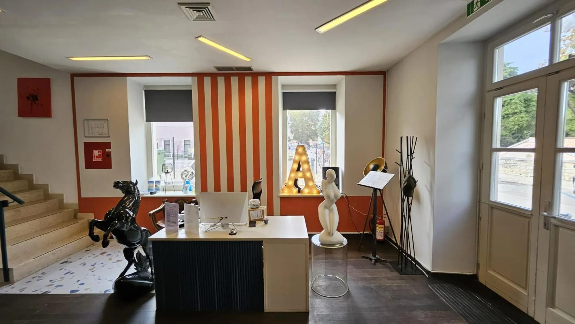 Facade/entrance in Hotel Amfiteatar