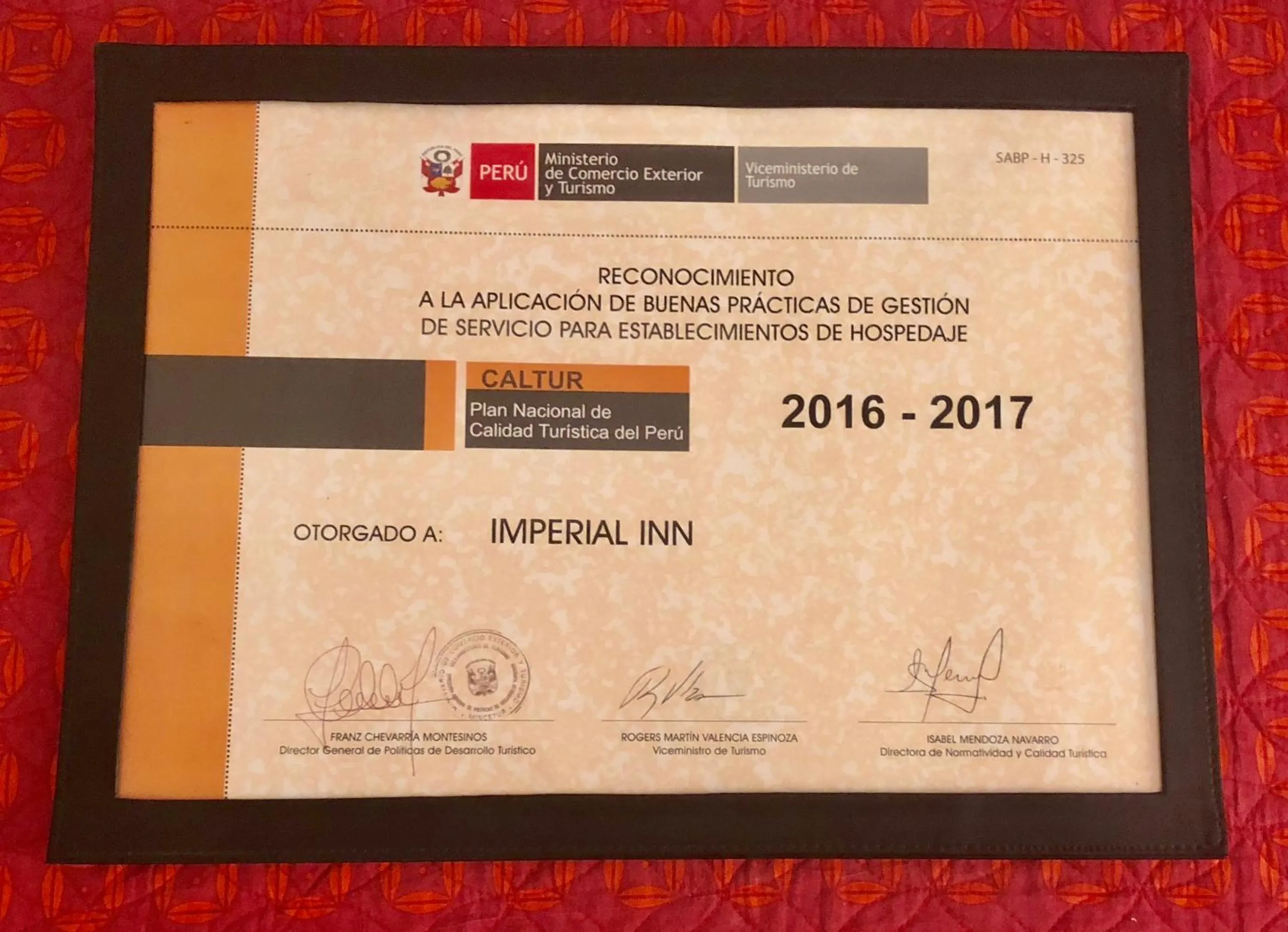 Certificate/Award in Imperial Inn Hospedaje Turistico