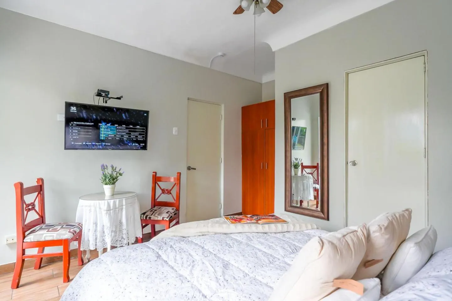 Bed in Imperial Inn Hospedaje Turistico