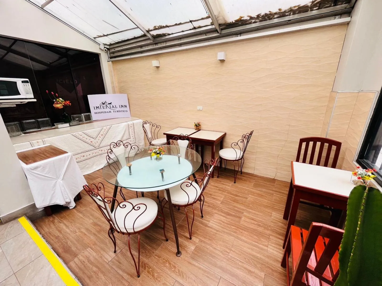 Patio in Imperial Inn Hospedaje Turistico