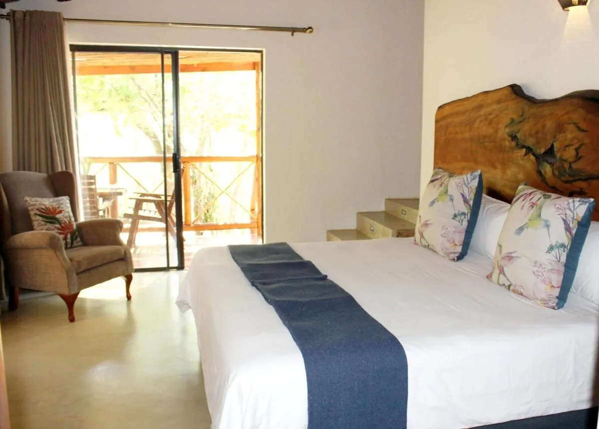 Bed in La Kruger Lifestyle Lodge - No Loadshedding