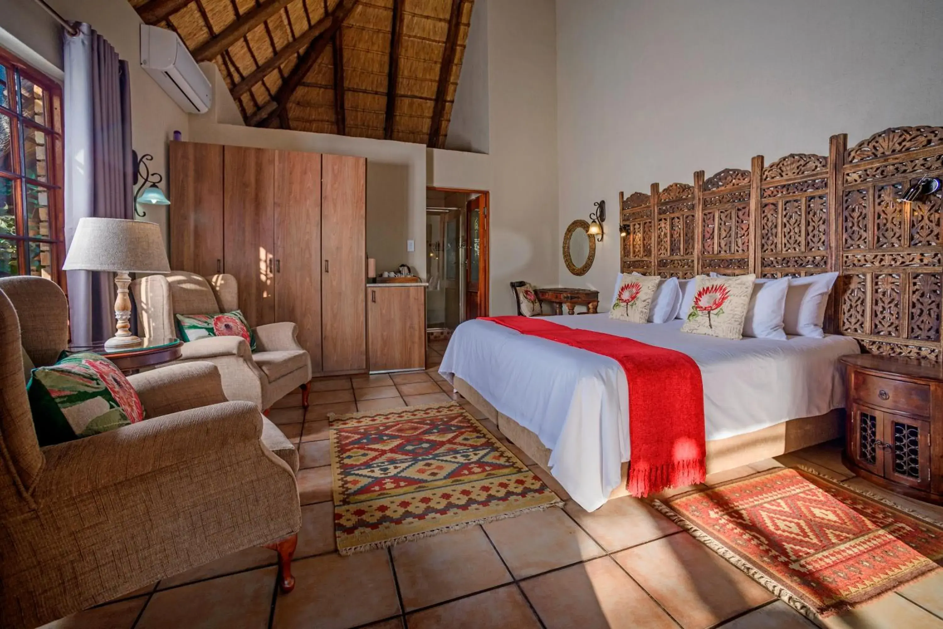 Bed in La Kruger Lifestyle Lodge - No Loadshedding Bed in La Kruger Lifestyle Lodge - No Loadshedding