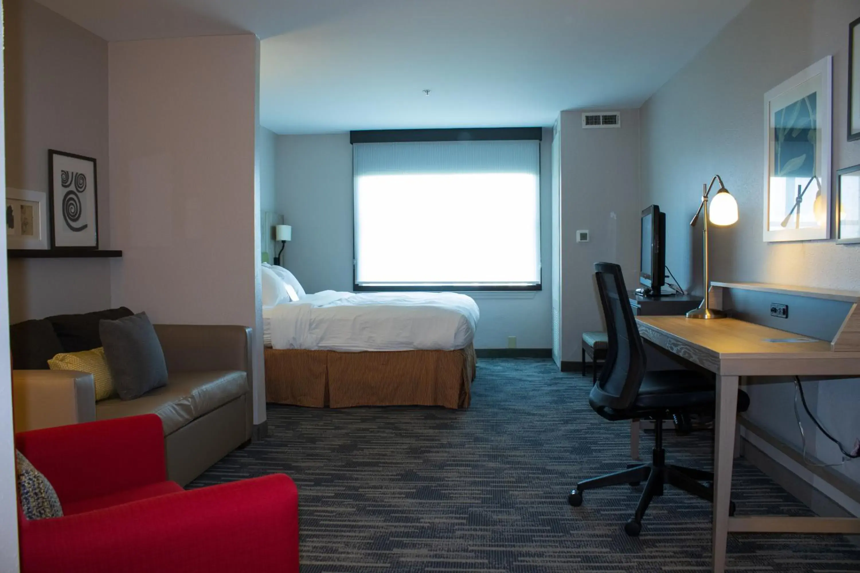 Bed in Country Inn & Suites by Radisson, Carlisle, PA Bed in Country Inn & Suites by Radisson, Carlisle, PA