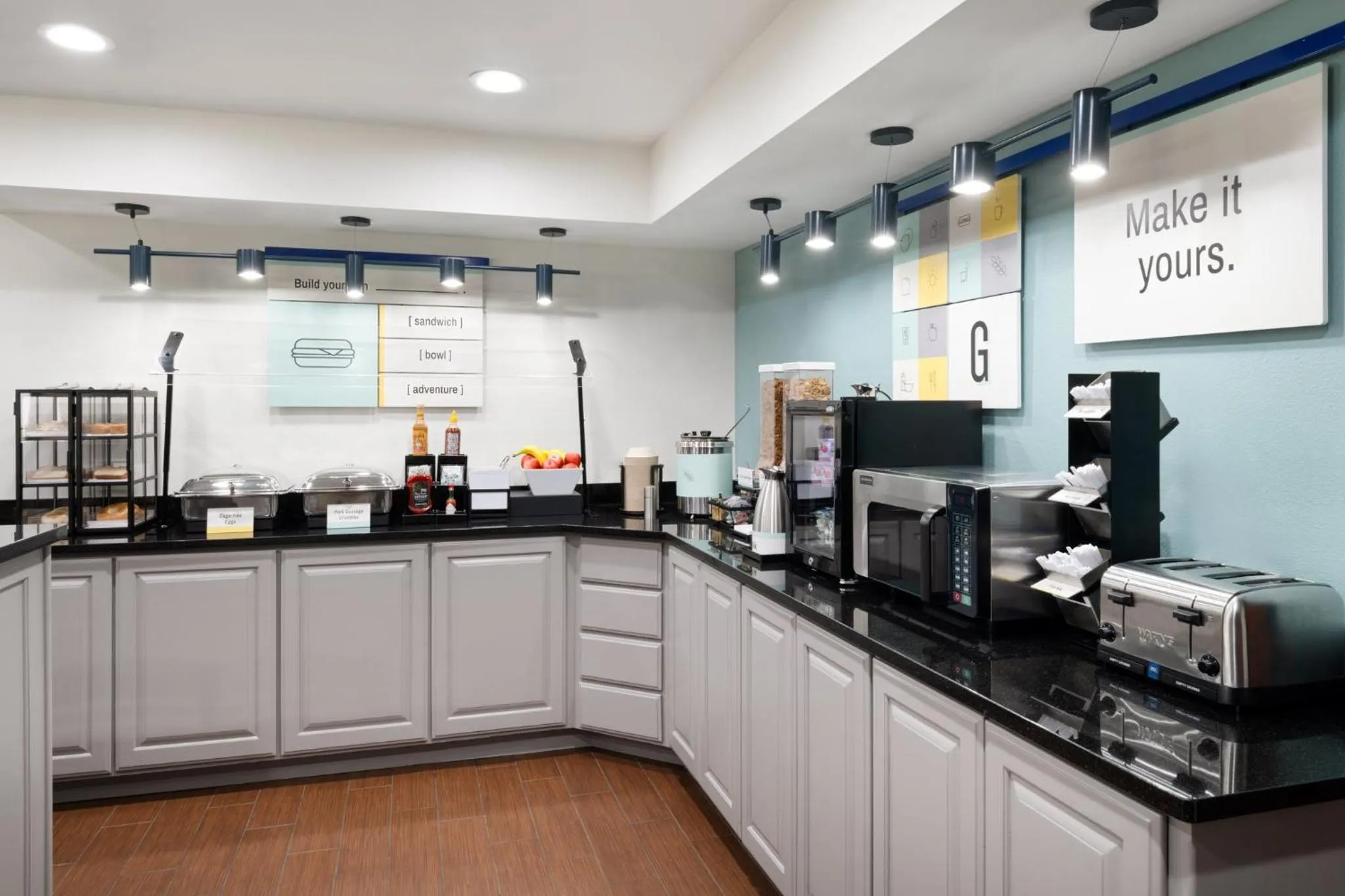 Breakfast in Garner Hotel Topeka West by IHG