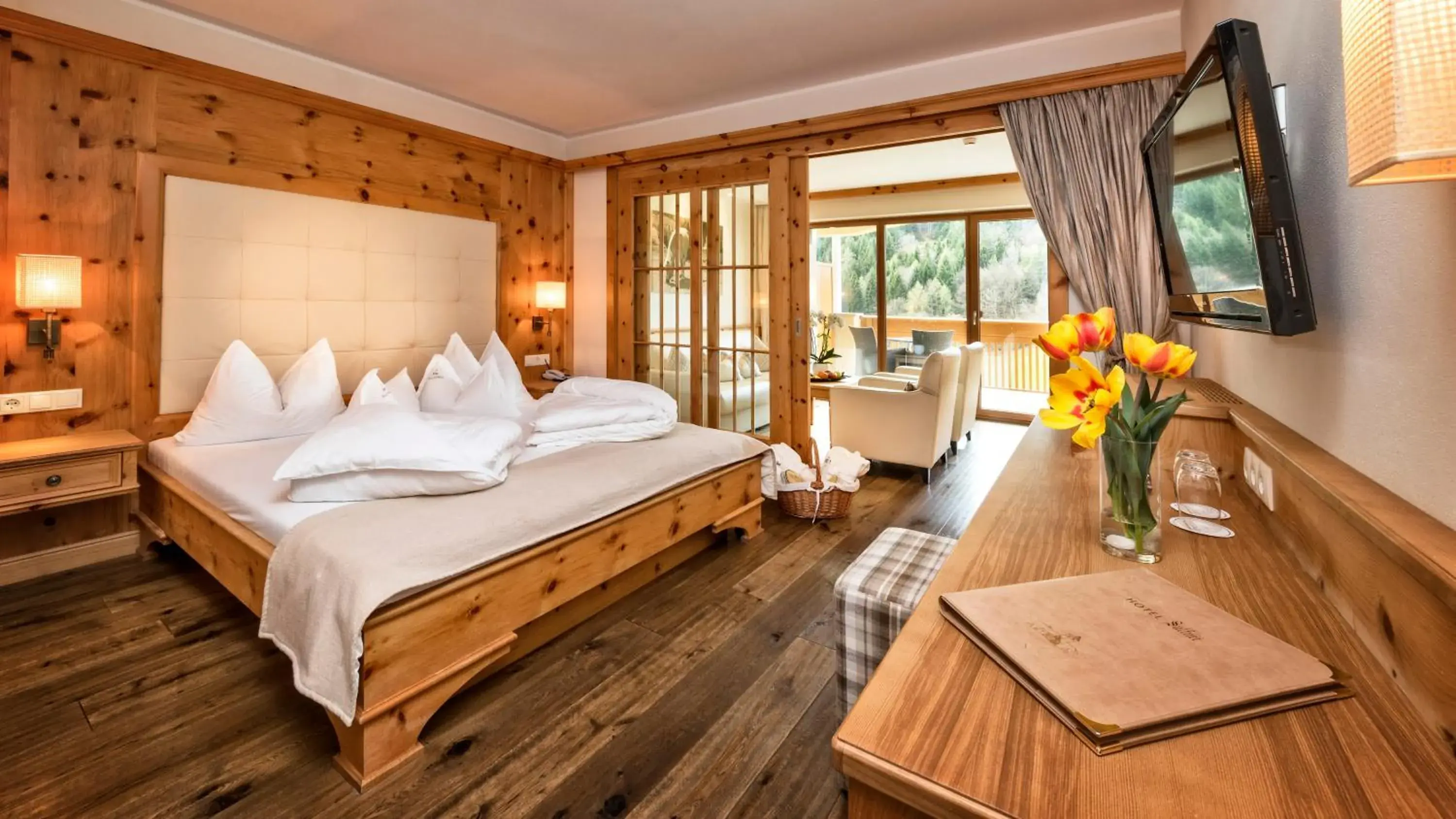 Studio with Sofa Bed in Hotel Sulfner Studio with Sofa Bed in Hotel Sulfner