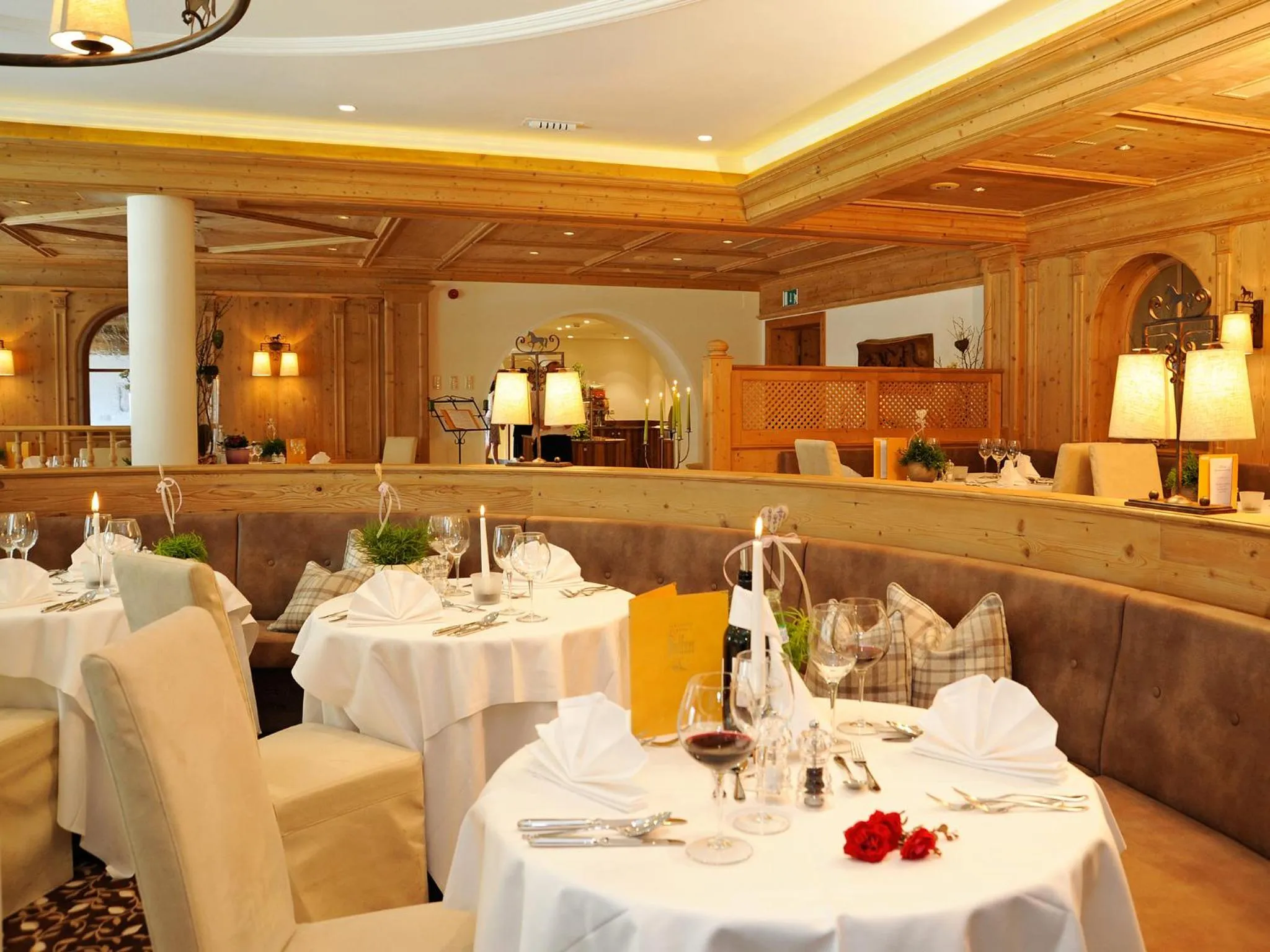 Restaurant/places to eat in Hotel Sulfner