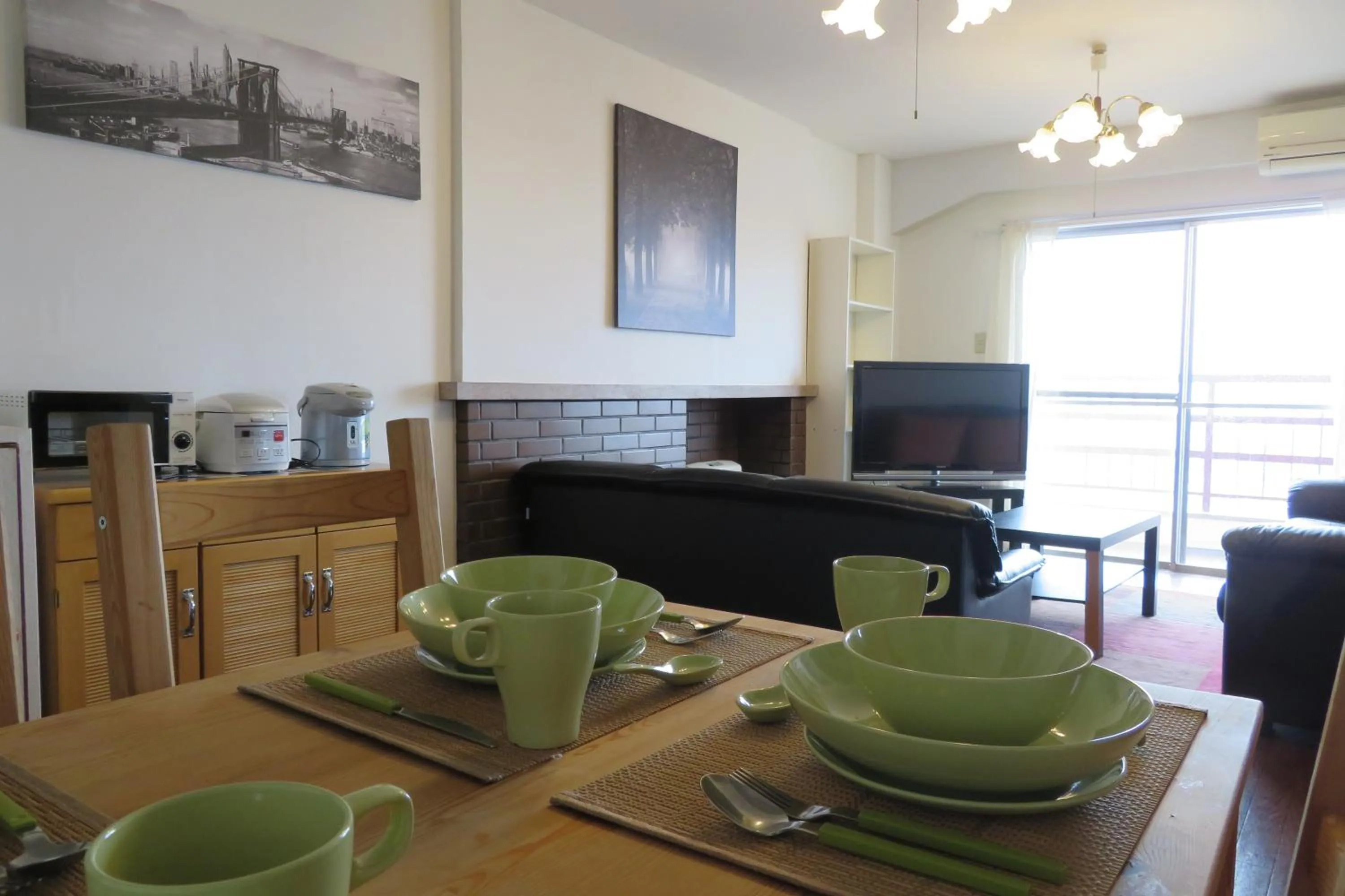 Communal lounge/ TV room in Sea View Court Kobe