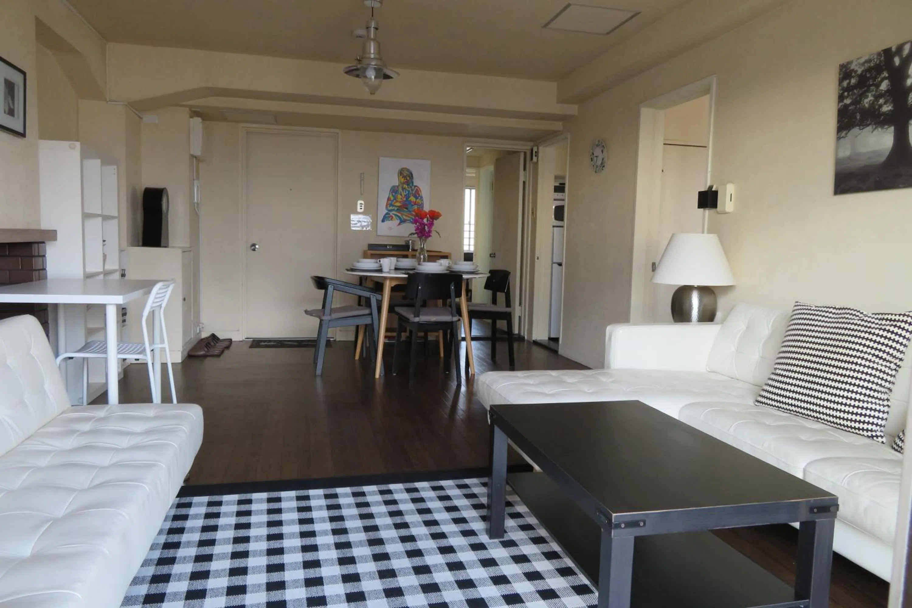 Living room in Sea View Court Kobe