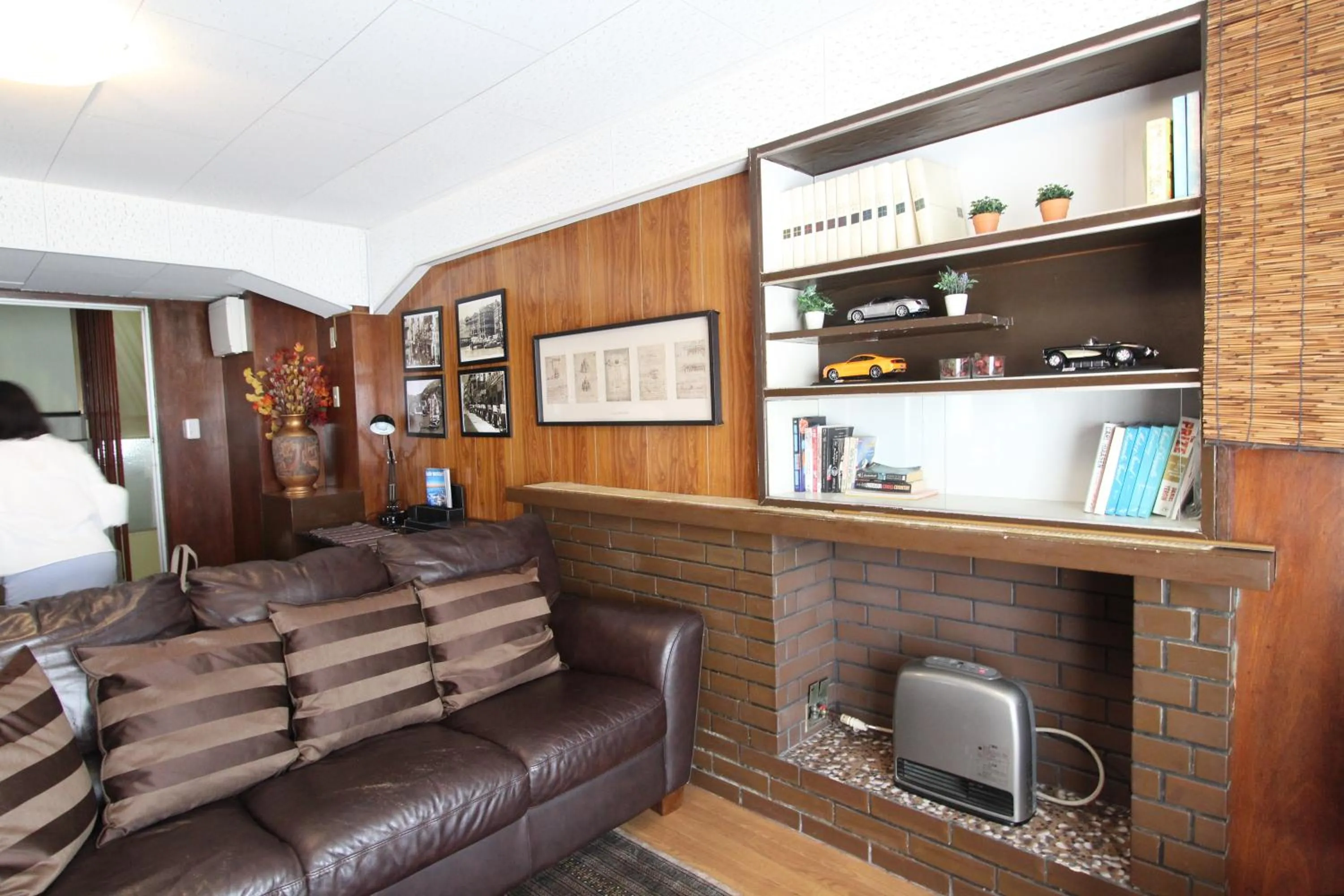 Living room in Sea View Court Kobe