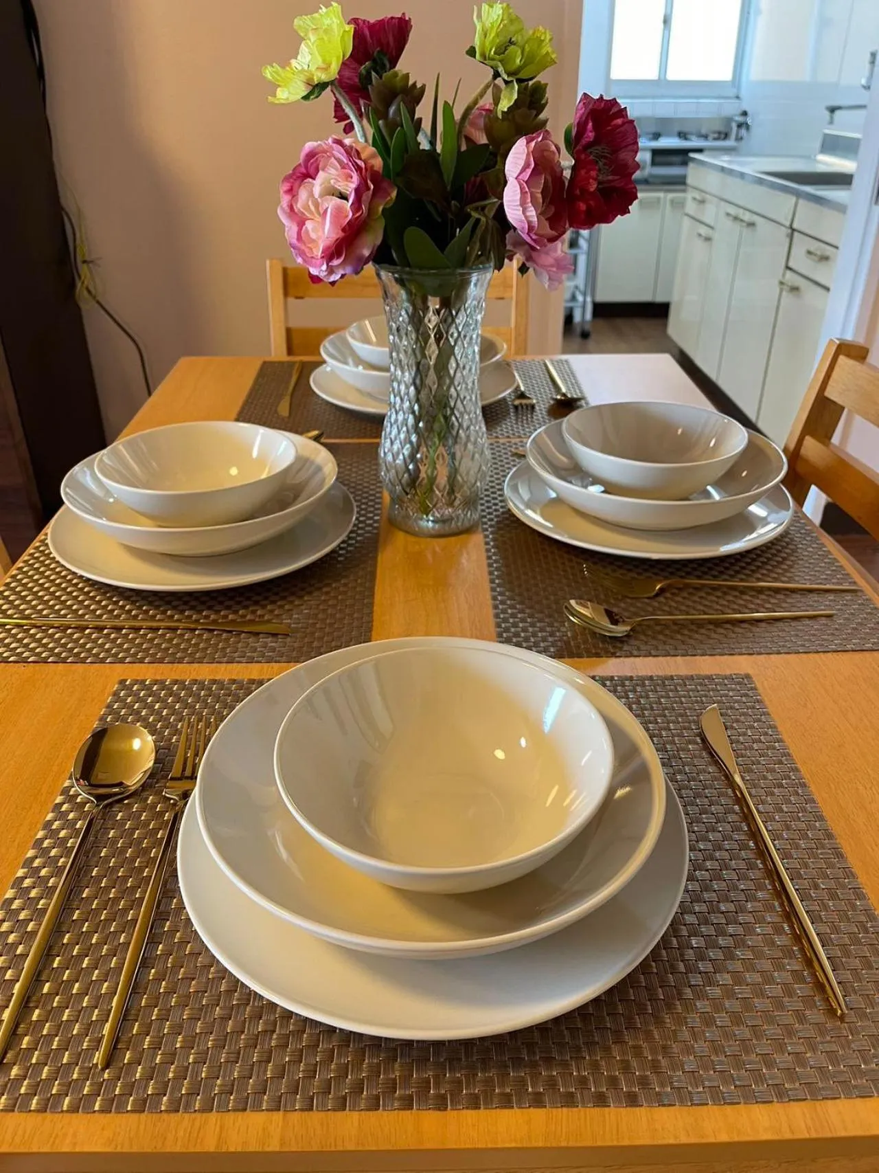 Dining area in Sea View Court Kobe