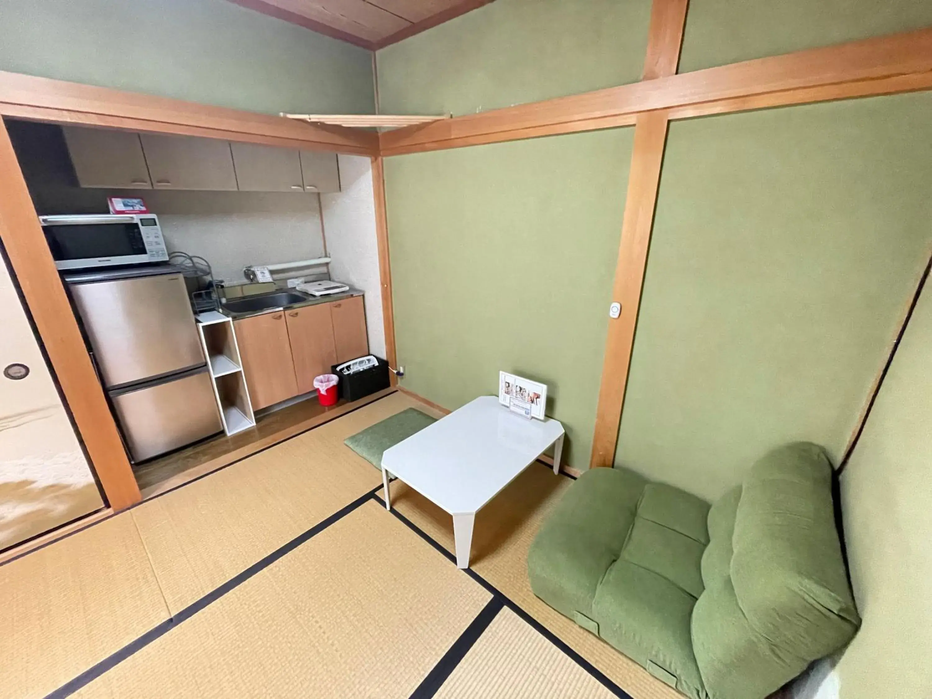 Economy Double Room - single occupancy in Inn Unkai no Sato no Yado 民宿 雲海の里の宿 Economy Double Room - single occupancy in Inn Unkai no Sato no Yado 民宿 雲海の里の宿