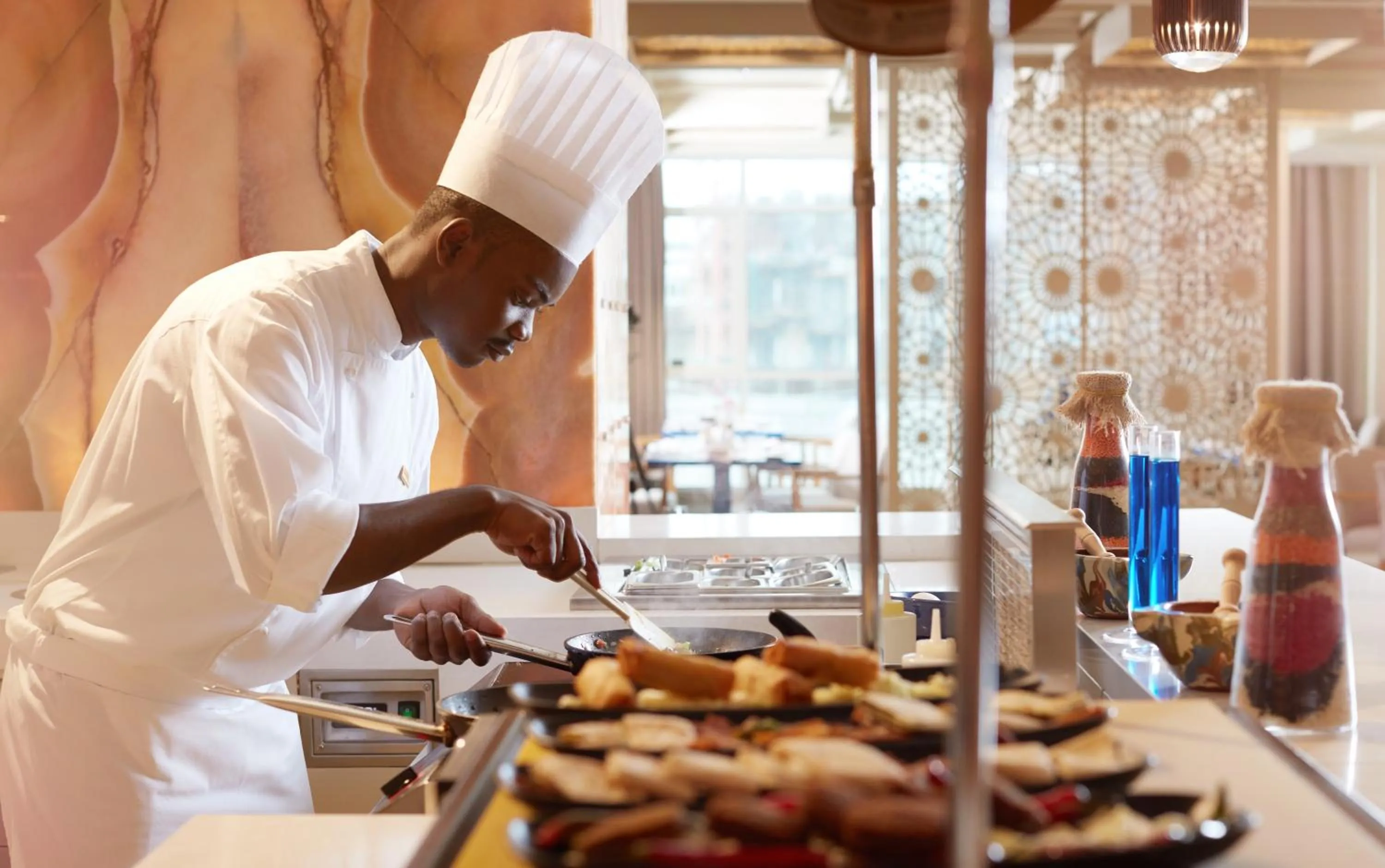 Breakfast in Tilal Jabal Al Kabah