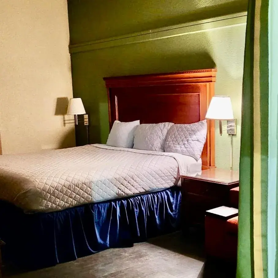 King Room in Hotel M Morgantown - WVU Area King Room in Hotel M Morgantown - WVU Area