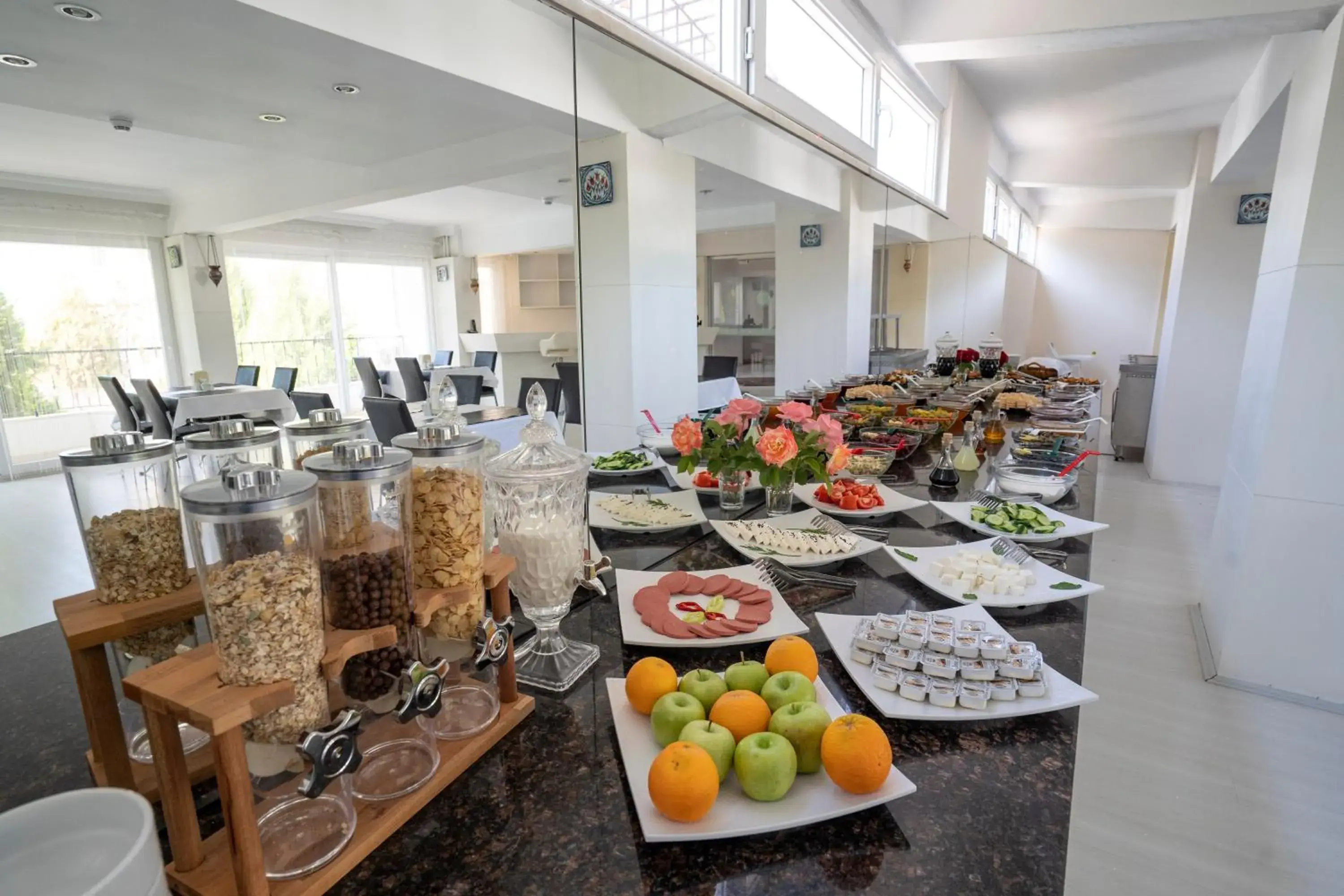 Restaurant/places to eat in Ayapam Hotel Restaurant/places to eat in Ayapam Hotel