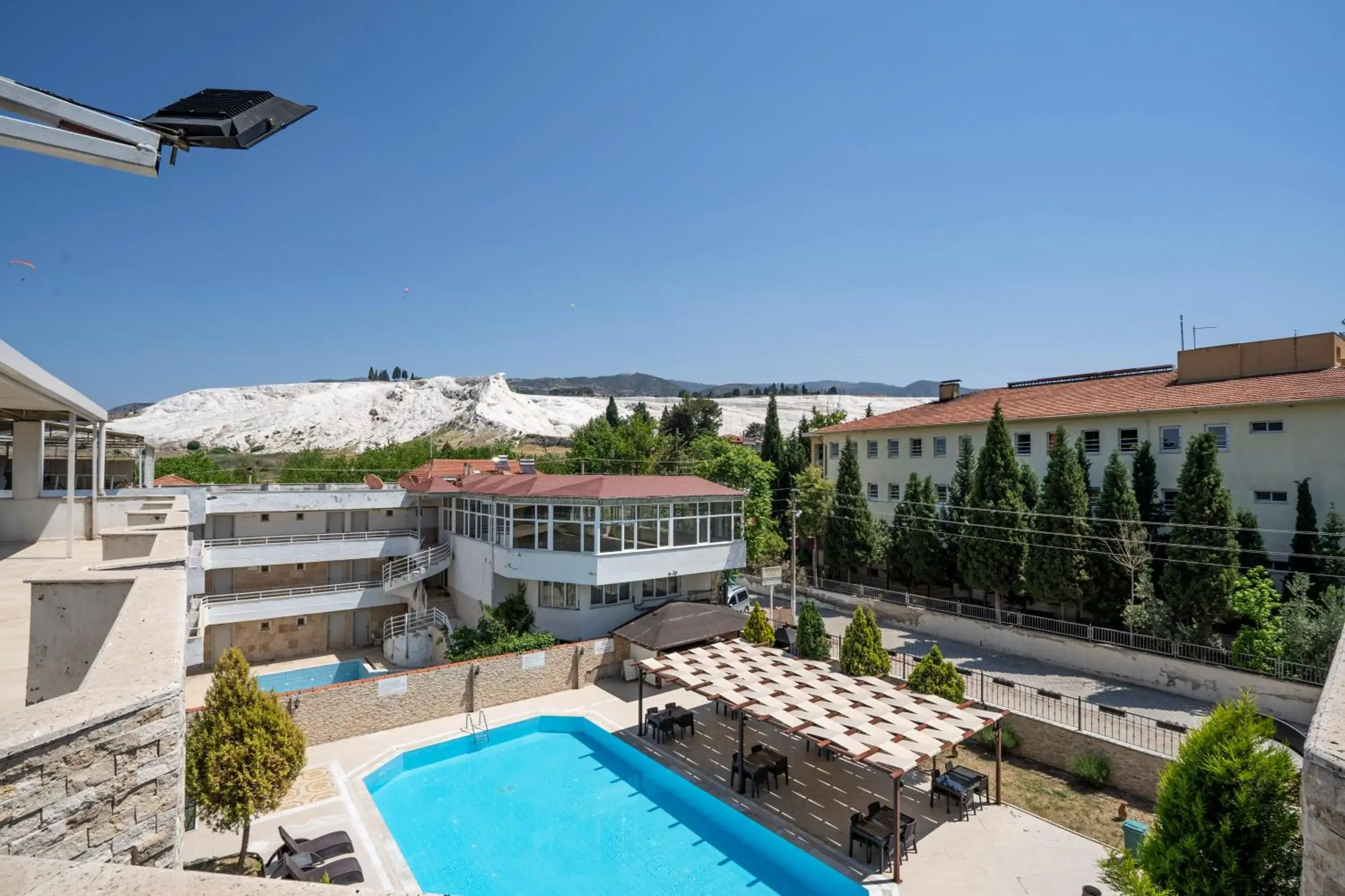 Pool view in Ayapam Hotel Pool view in Ayapam Hotel