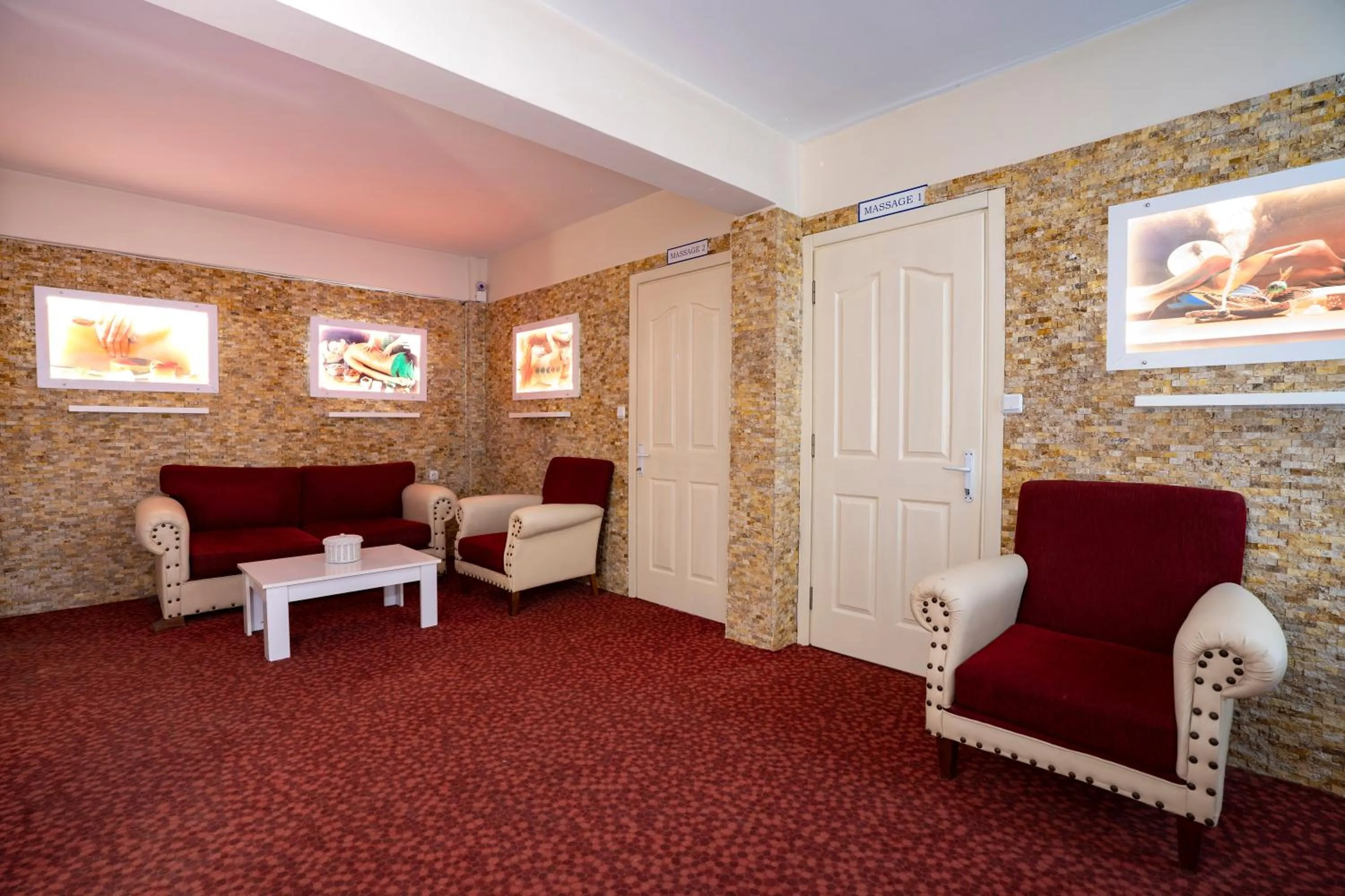 Spa and wellness centre/facilities in Ayapam Hotel